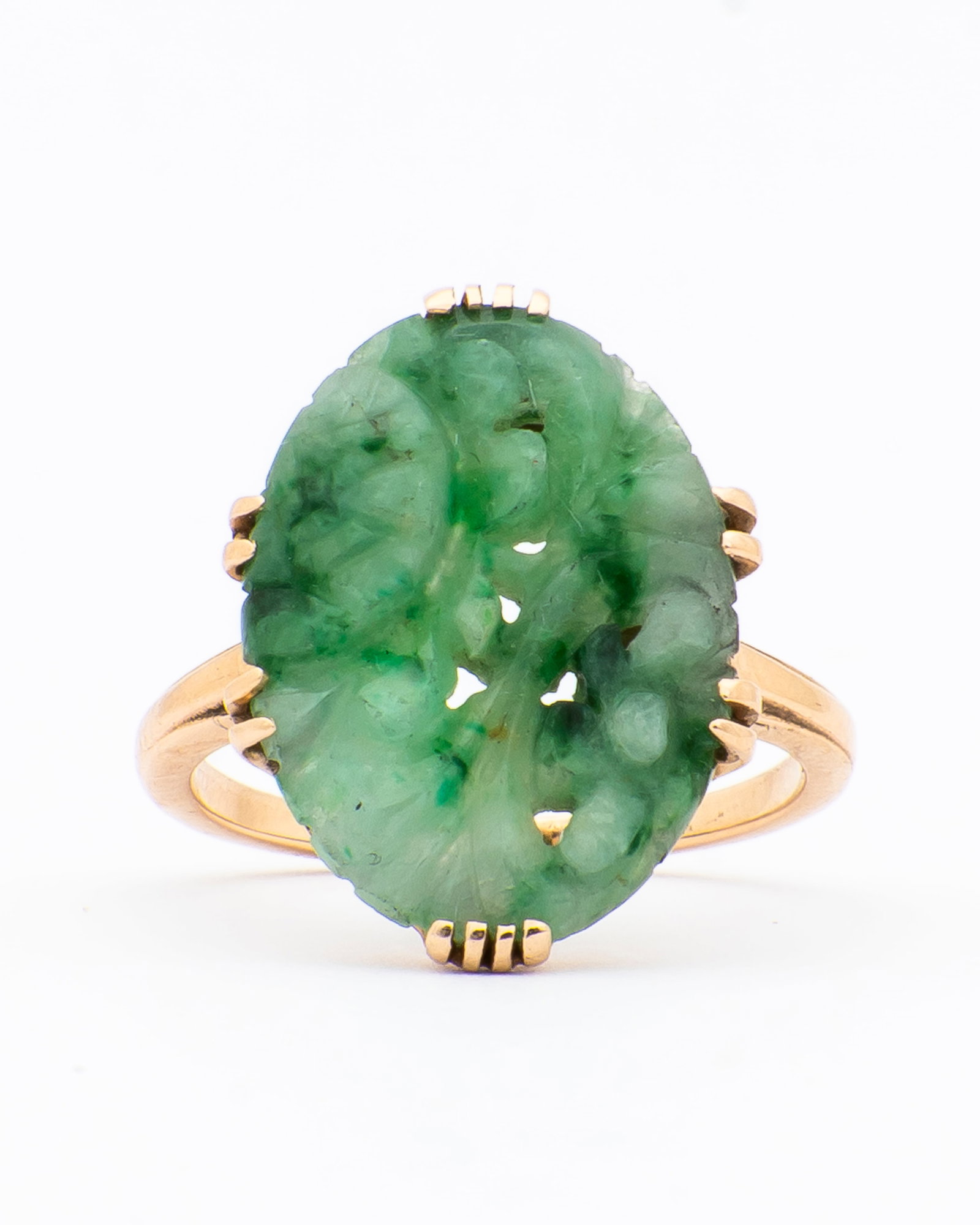 An Estate 14K Gold and Carved Jade Ring (1 of 14)