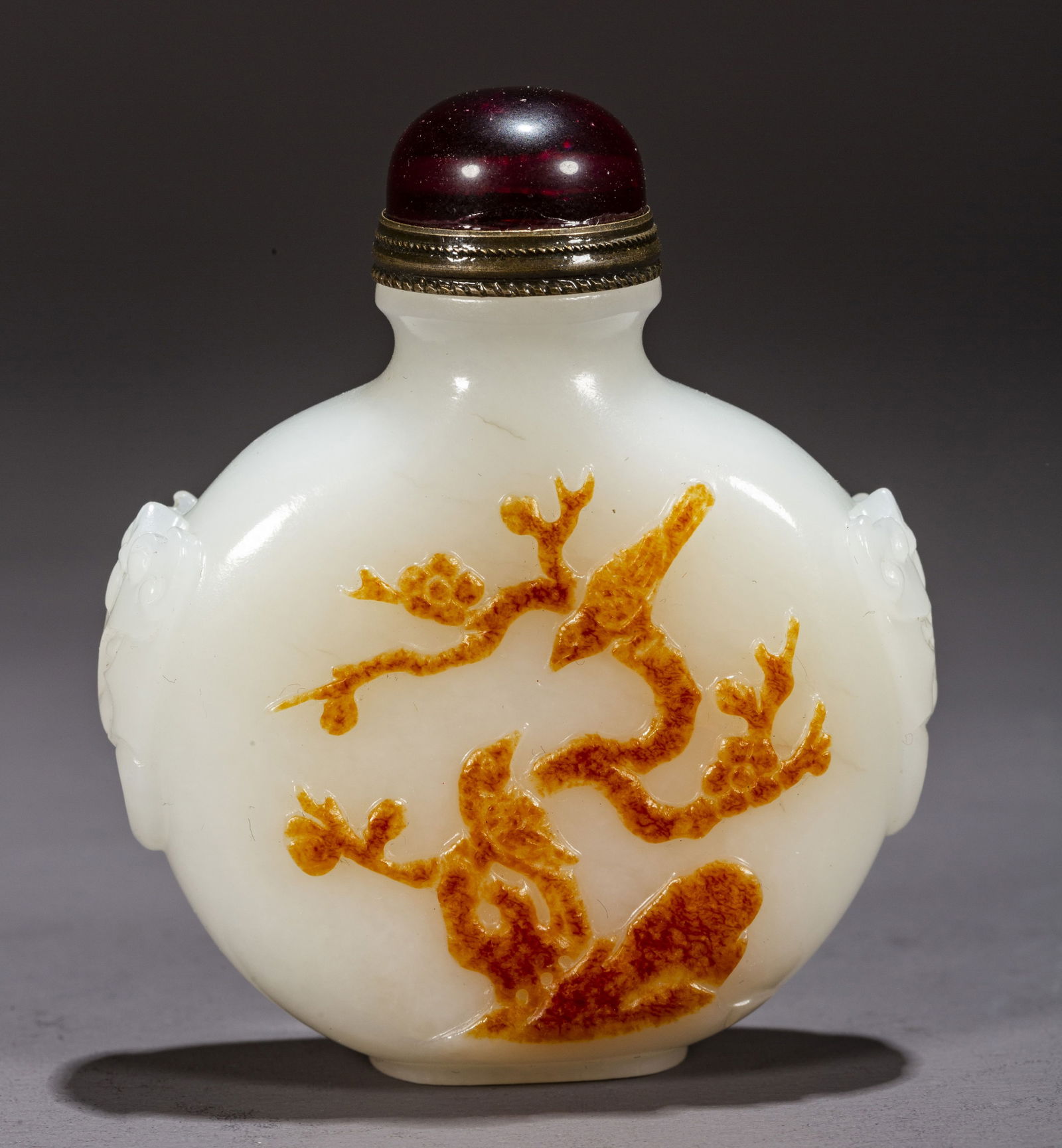 A HETIAN WHITE JADE SNUFF BOTTLE. (1 of 6)