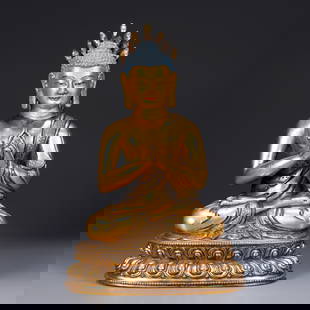 A GILDED BRONZE BUDDHA STATUE: Gilded Bronze Buddha Statue