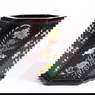 A ZITAN WOOD INLAID WITH PRECIOUS MATERIALS FLOWER AND BIRD PATTERN BRUSH POT: Zitan Wood Inlaid with Precious Materials Flower and Bird Pattern Brush Pot
