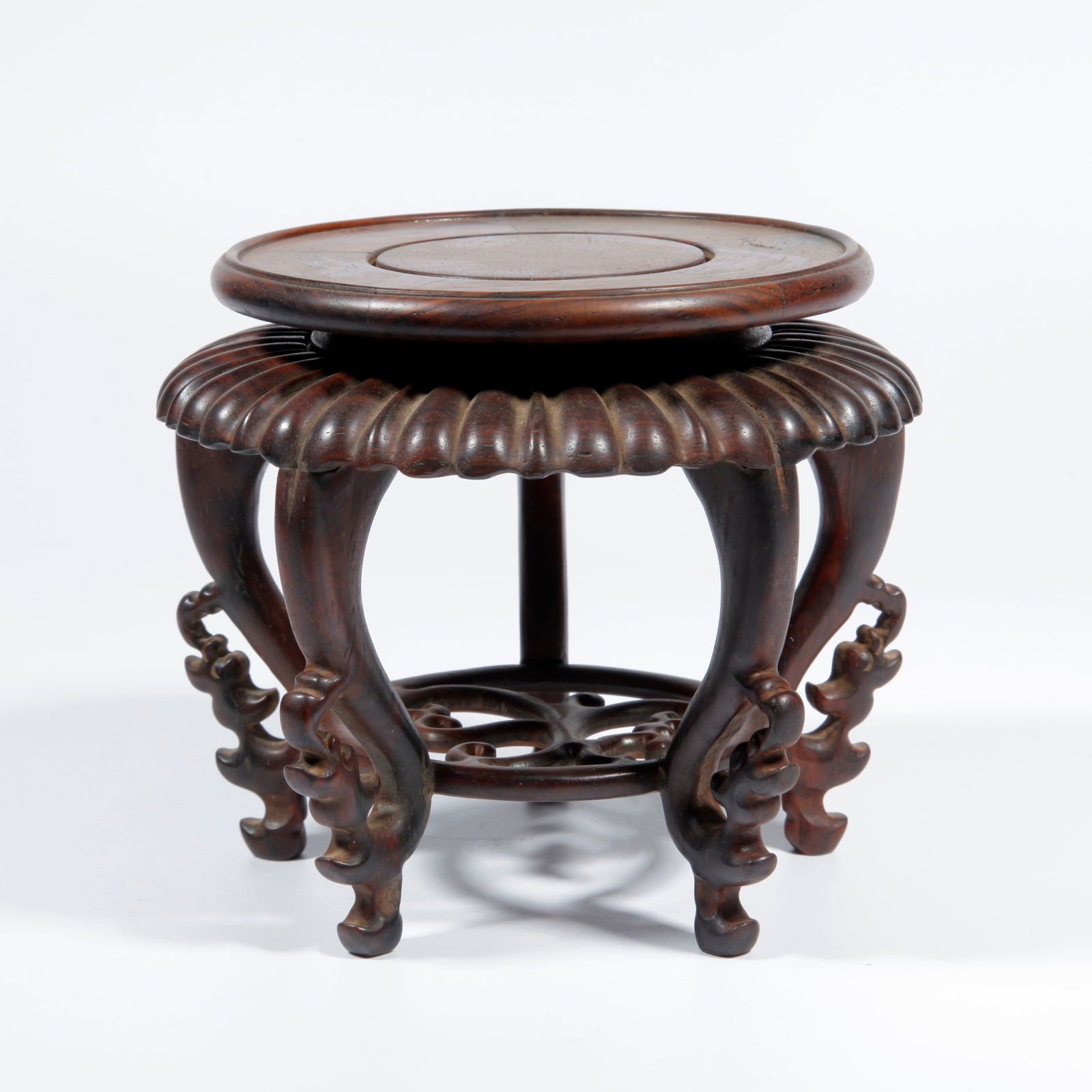 A ZITAN WOOD CARVING SMALL TEA TABLE: Zitan Wood Carving Small Tea Table