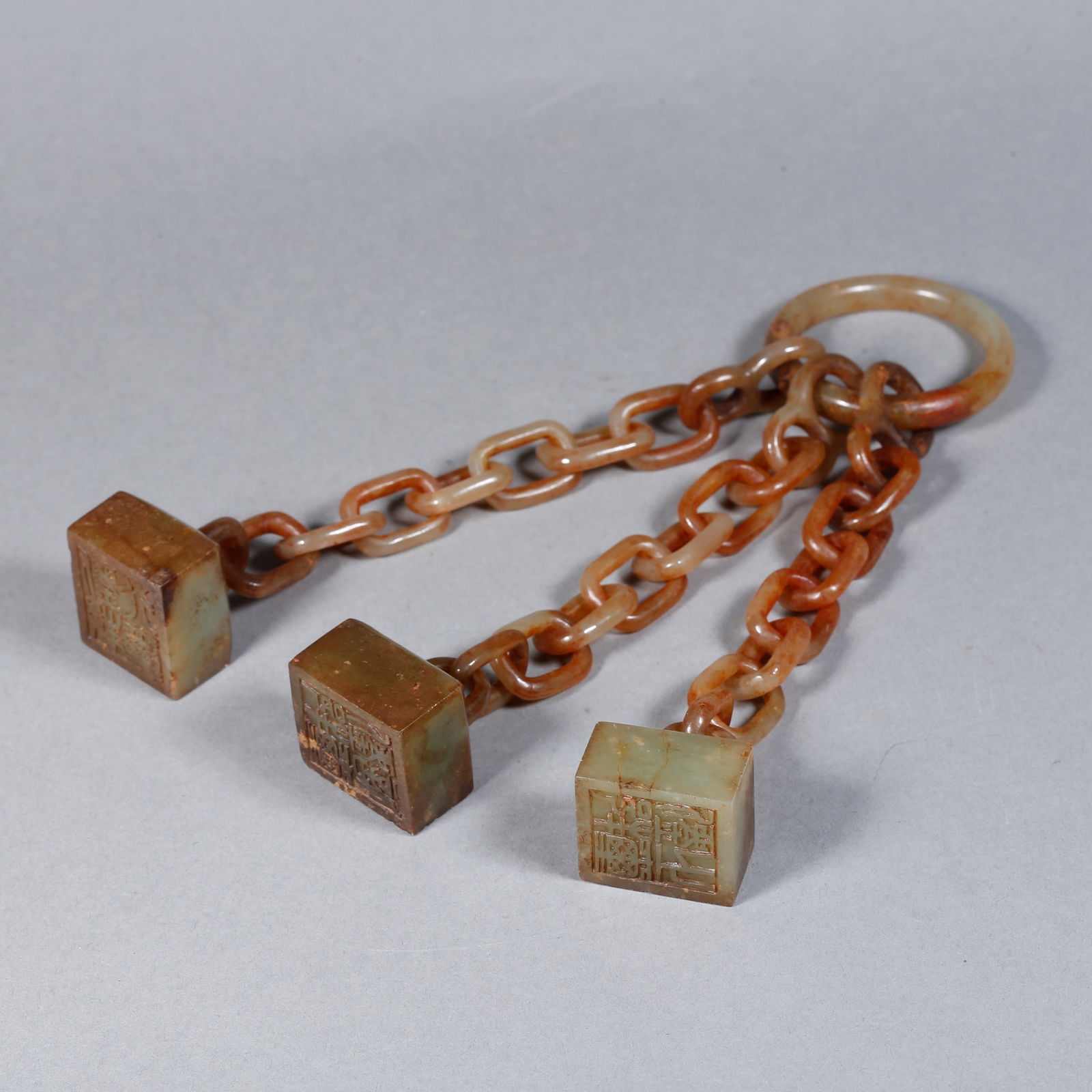 A HETIAN JADE CARVED TRIPLE SEAL SET (1 of 7)