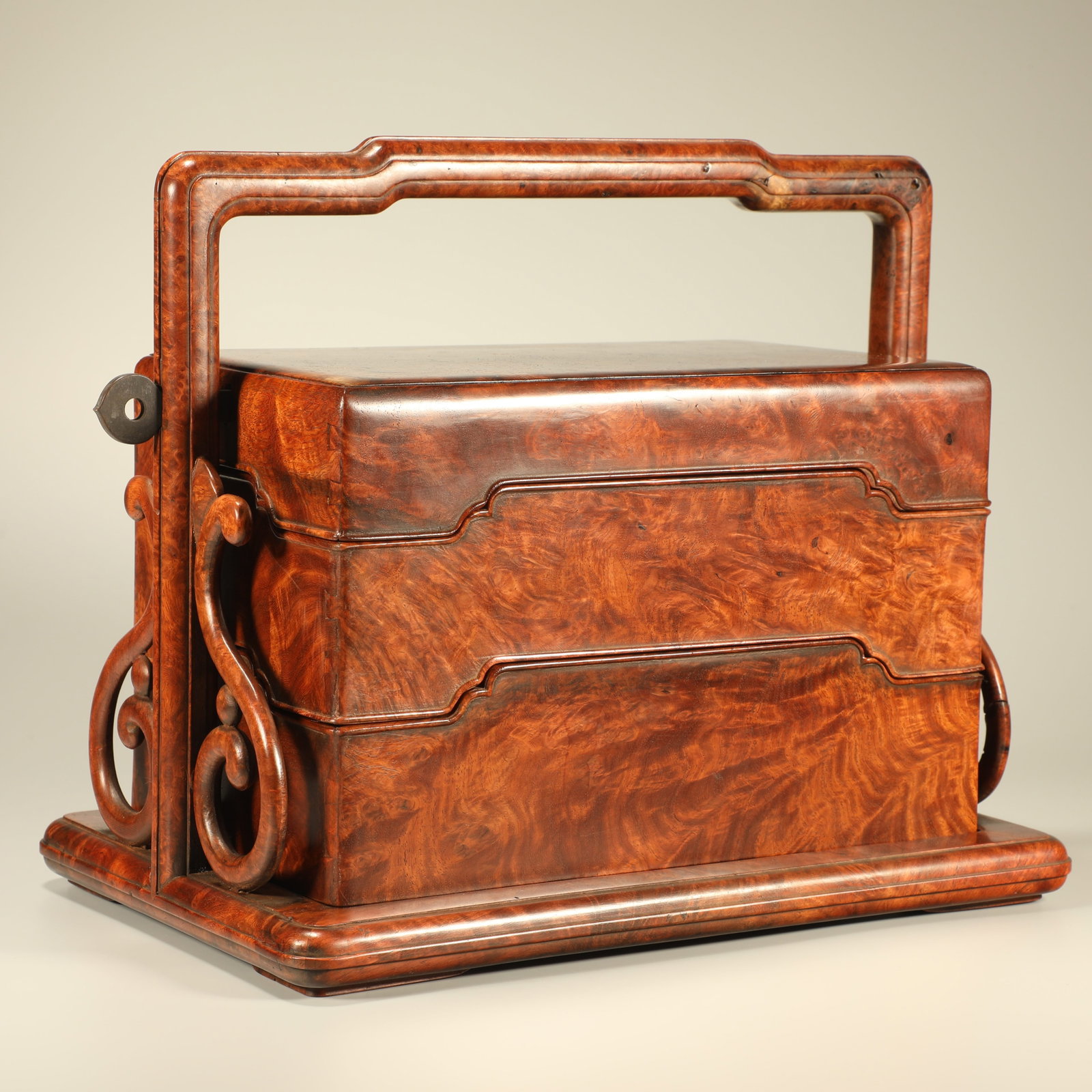A HUANGHUALI AND CHERRYWOOD CARRYING BOX: Huanghuali and cherrywood carrying box