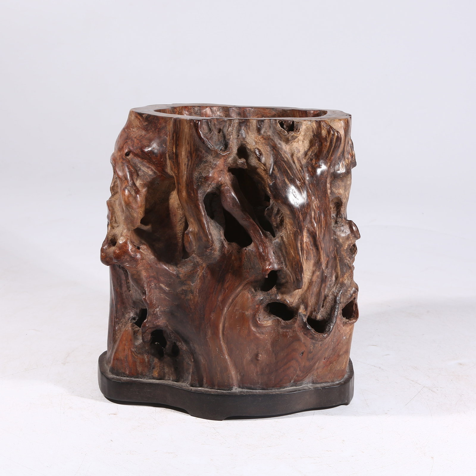 A HUANGHUALI WOOD BRUSH POT MADE FROM TREE ROOT (1 of 9)