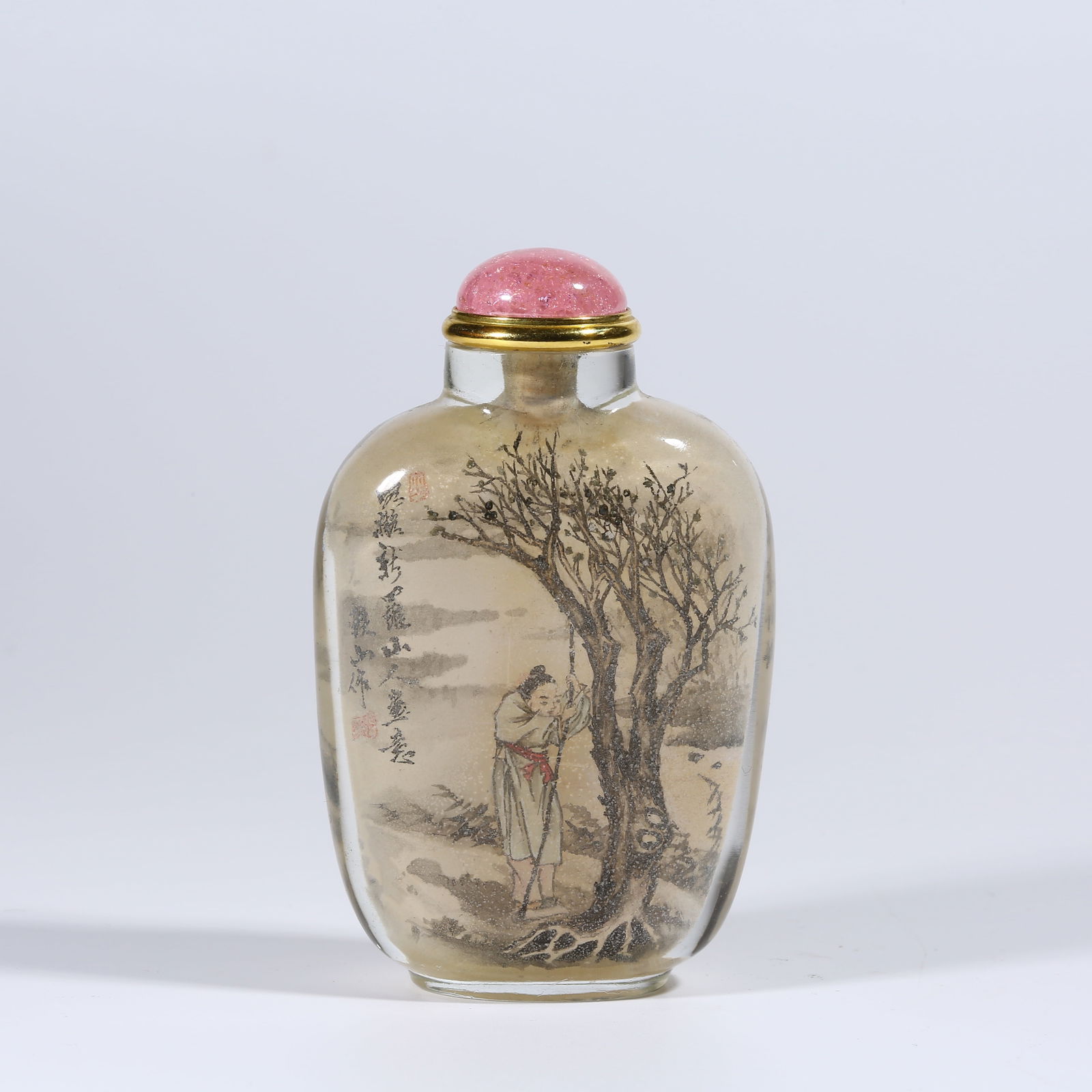 A INSIDE-PAINTED GLASS SNUFF BOTTLE WITH FIGURES (1 of 9)