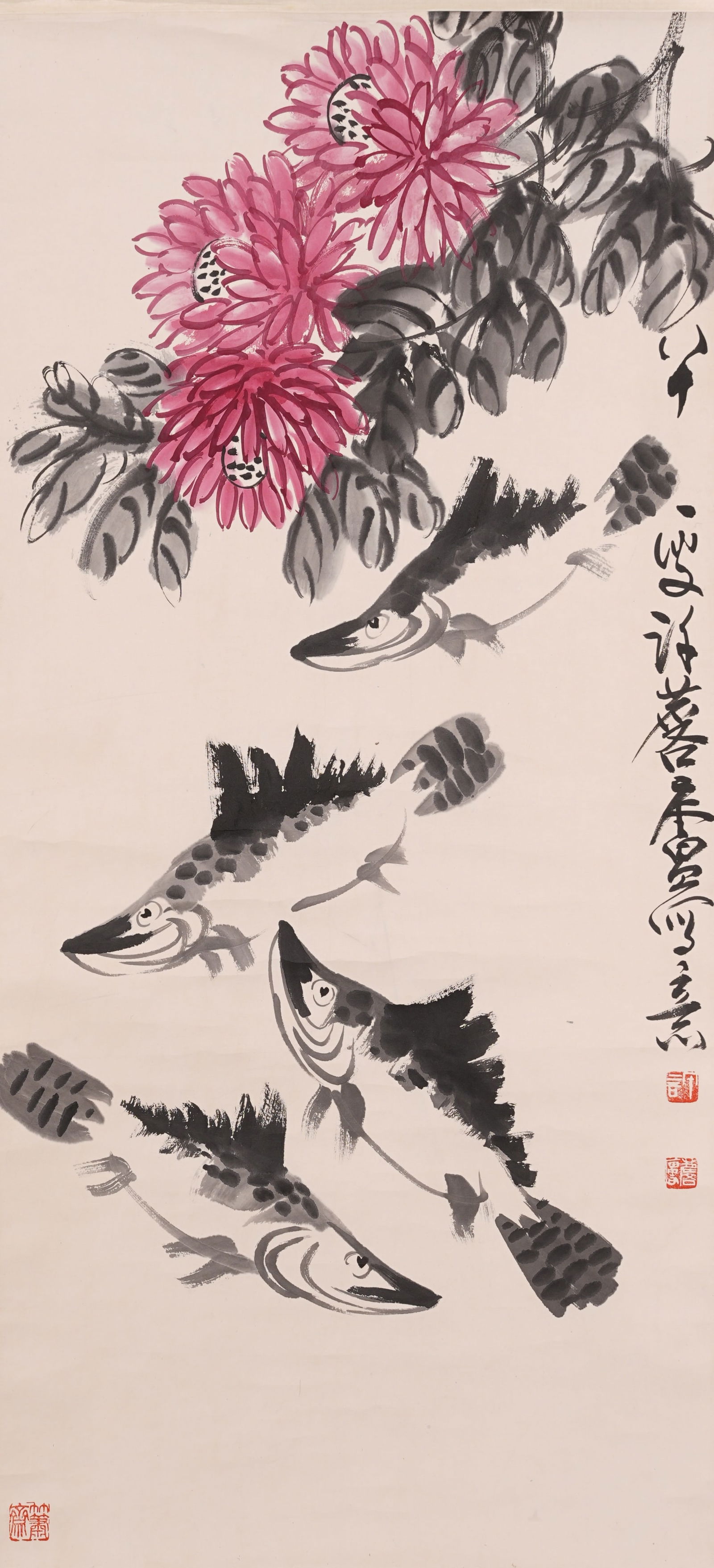 A FISH PAINTING ON PAPER BY XU LINLU.許麟廬 (1 of 10)