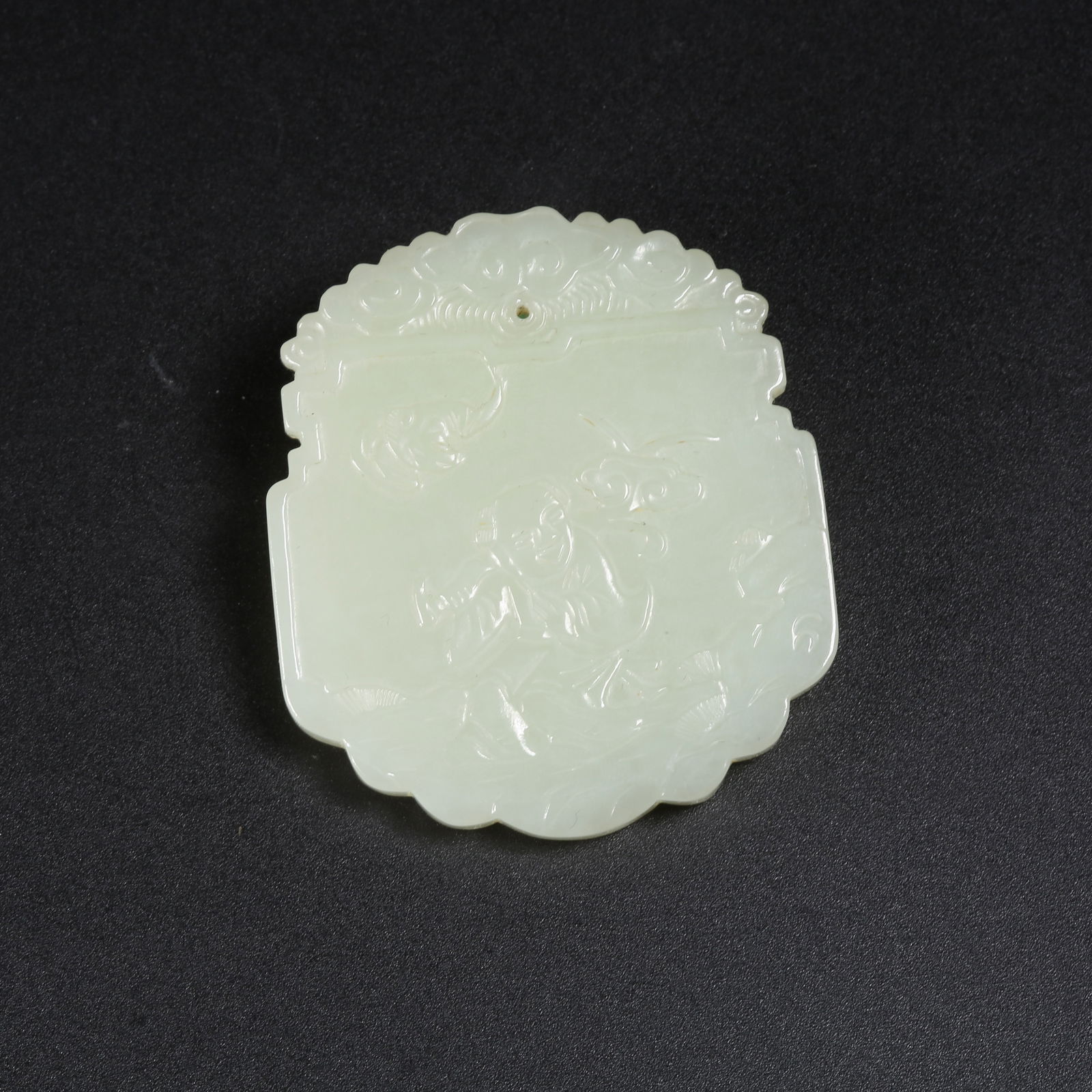 A HETIAN WHITE JADE PENDANT WITH CHILDREN-AT-PLAY DESIGN (1 of 8)