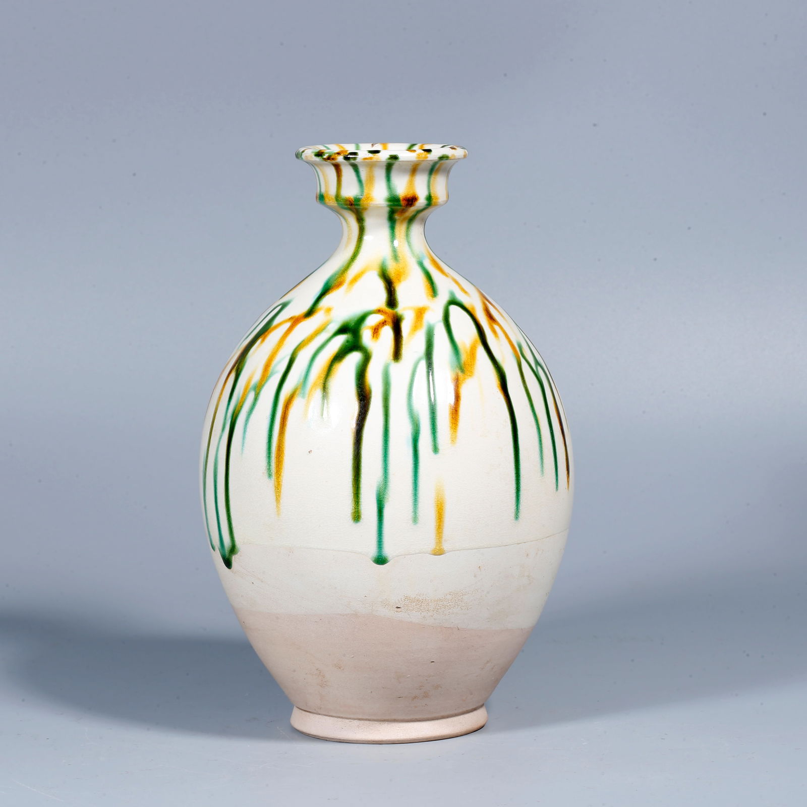 A SANCAI-GLAZED VASE (1 of 9)