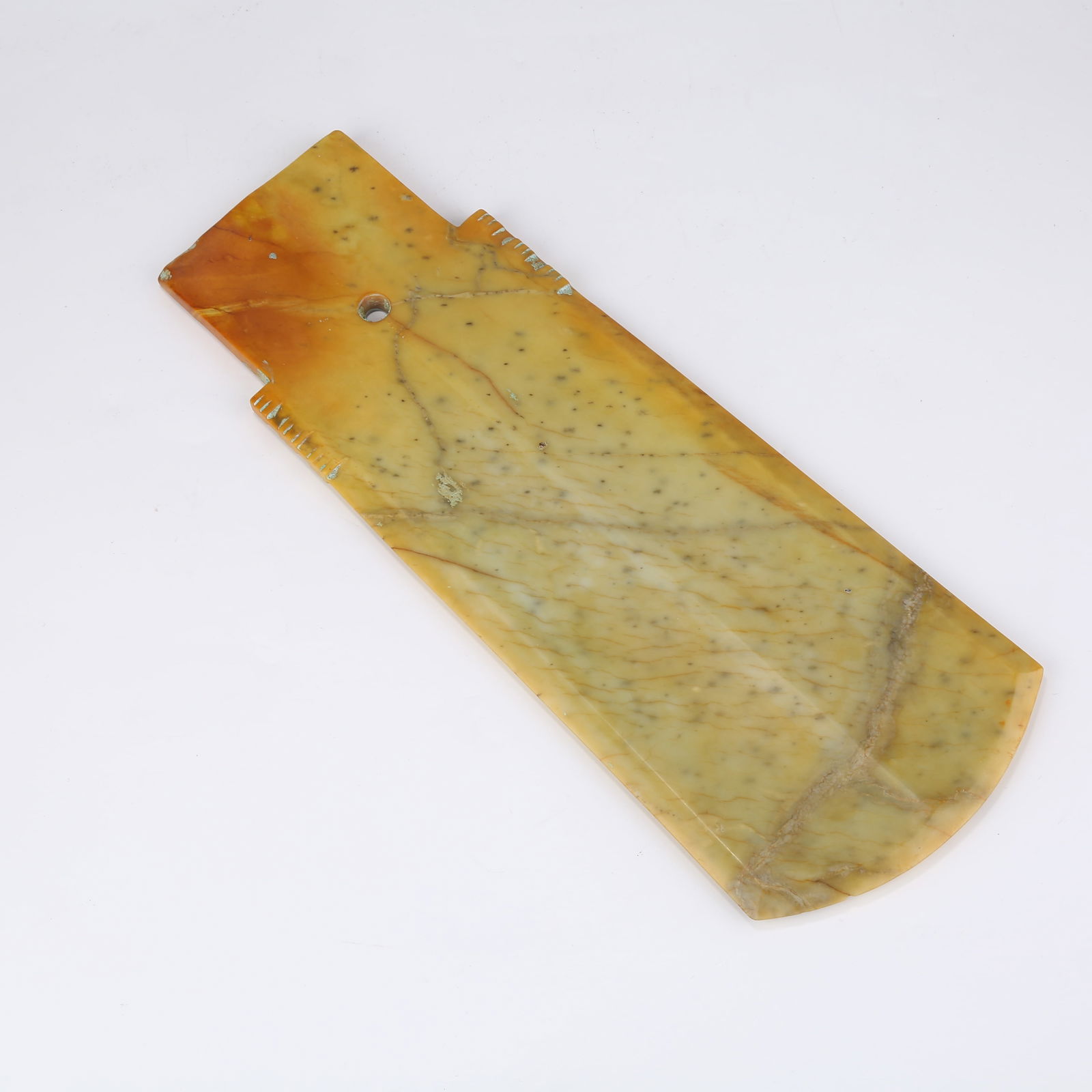 A ANCIENT JADE TOOTH-SHAPED ZONG (CEREMONIAL OBJECT) (1 of 9)