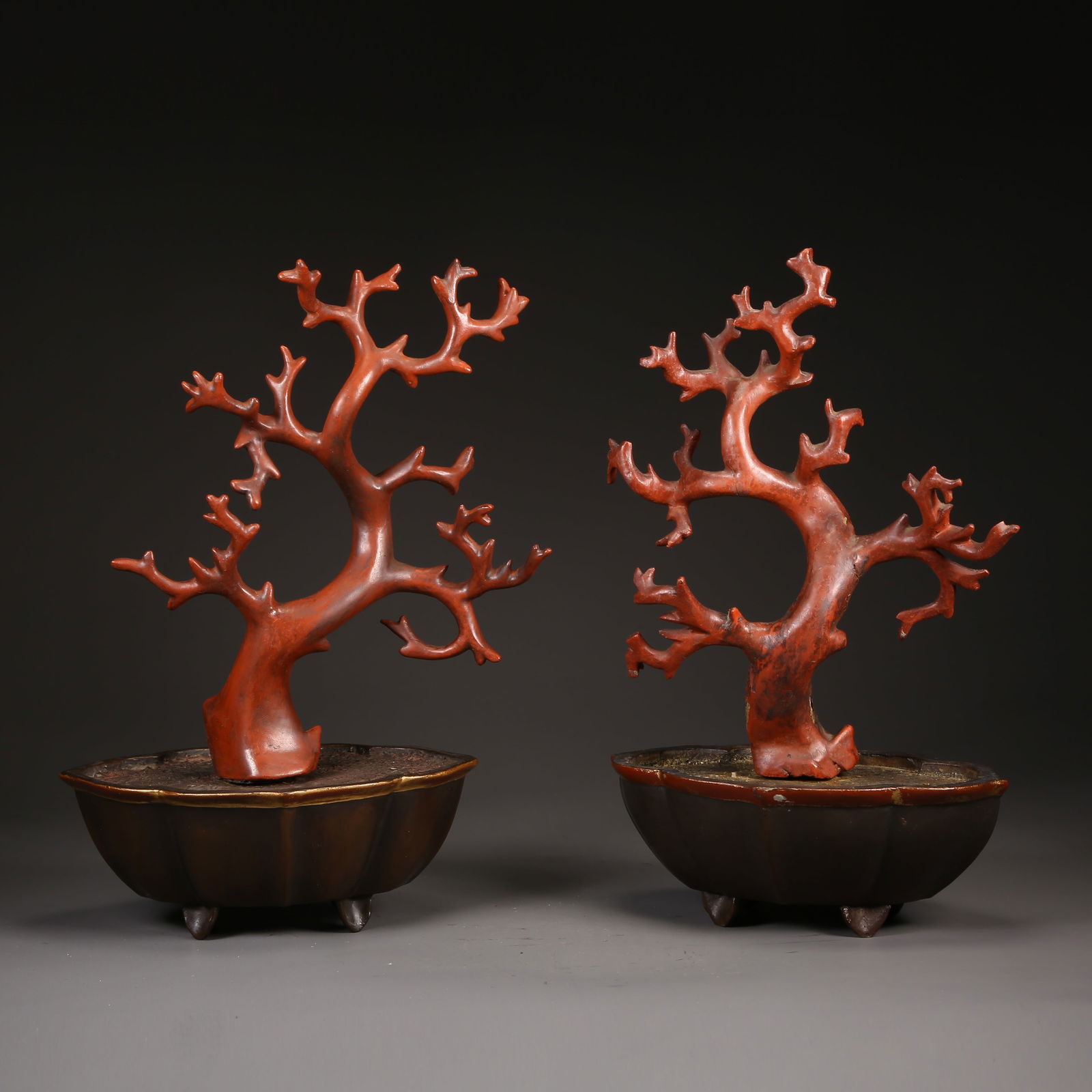 A A SET OF LACQUERWARE BONSAI ORNAMENTS: A set of lacquerware bonsai ornaments