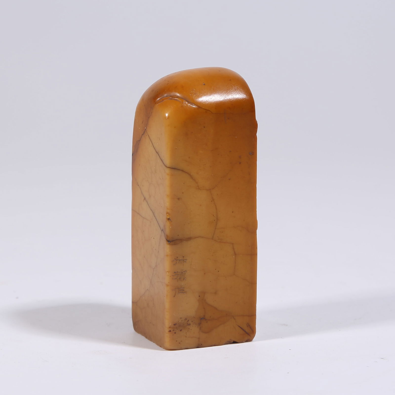 A SHOUSHAN STONE SEAL WITH GRAPE PATTERN (1 of 8)