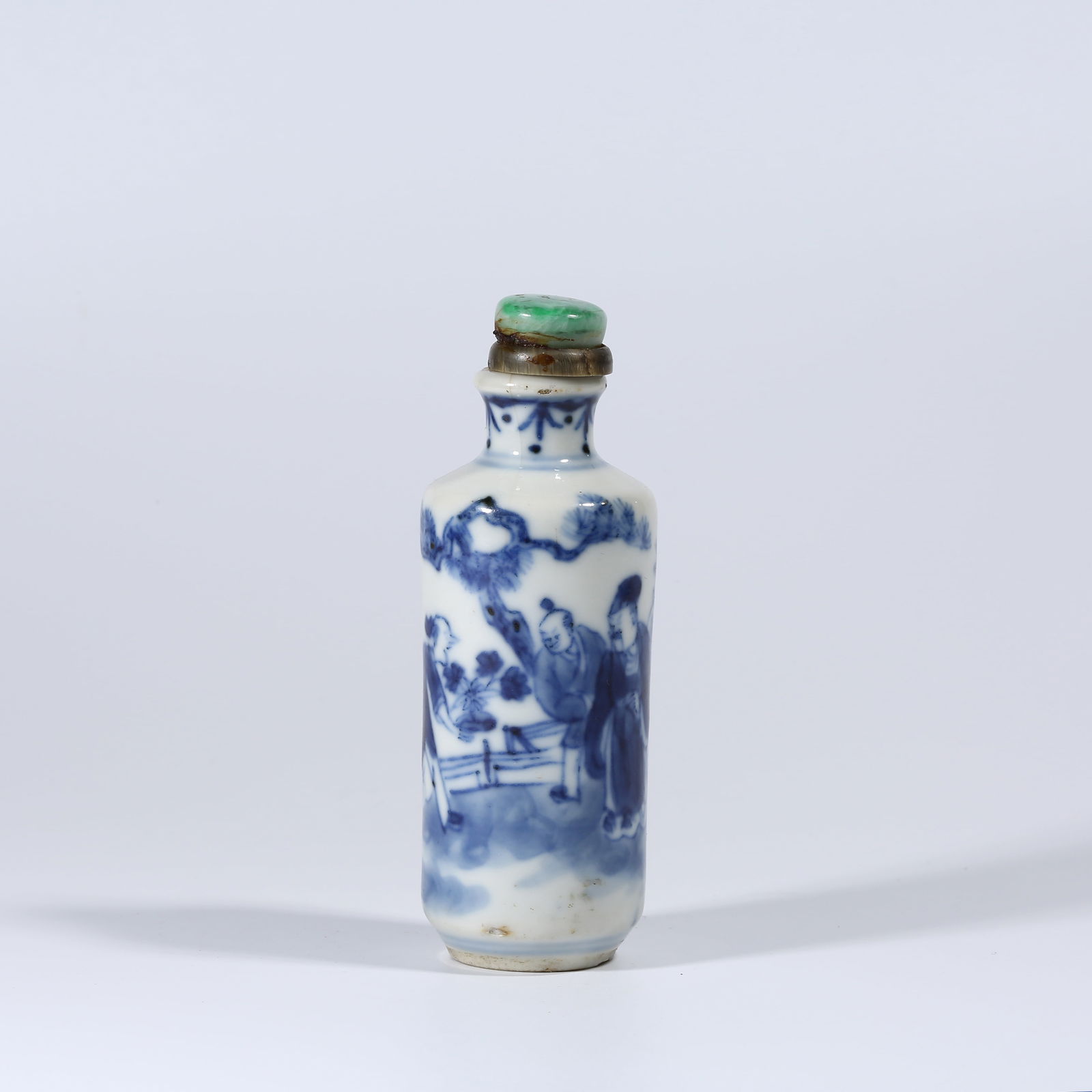 A BLUE AND WHITE SNUFF BOTTLE WITH NARRATIVE FIGURES (1 of 9)