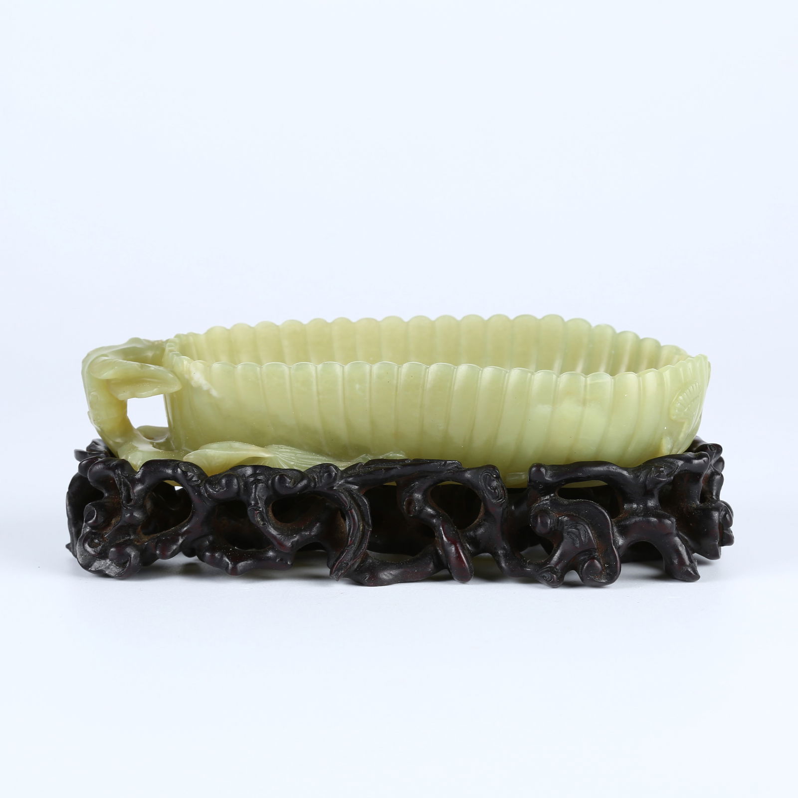 A HETIAN YELLOW JADE CARVED LOTUS LEAF BRUSH WASHER (1 of 11)