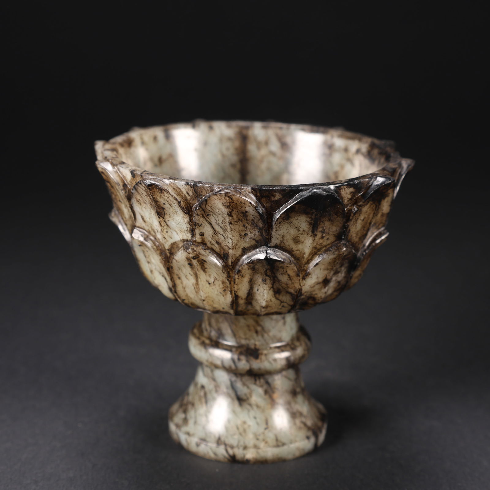 A HETIAN JADE LOTUS CUP (1 of 9)