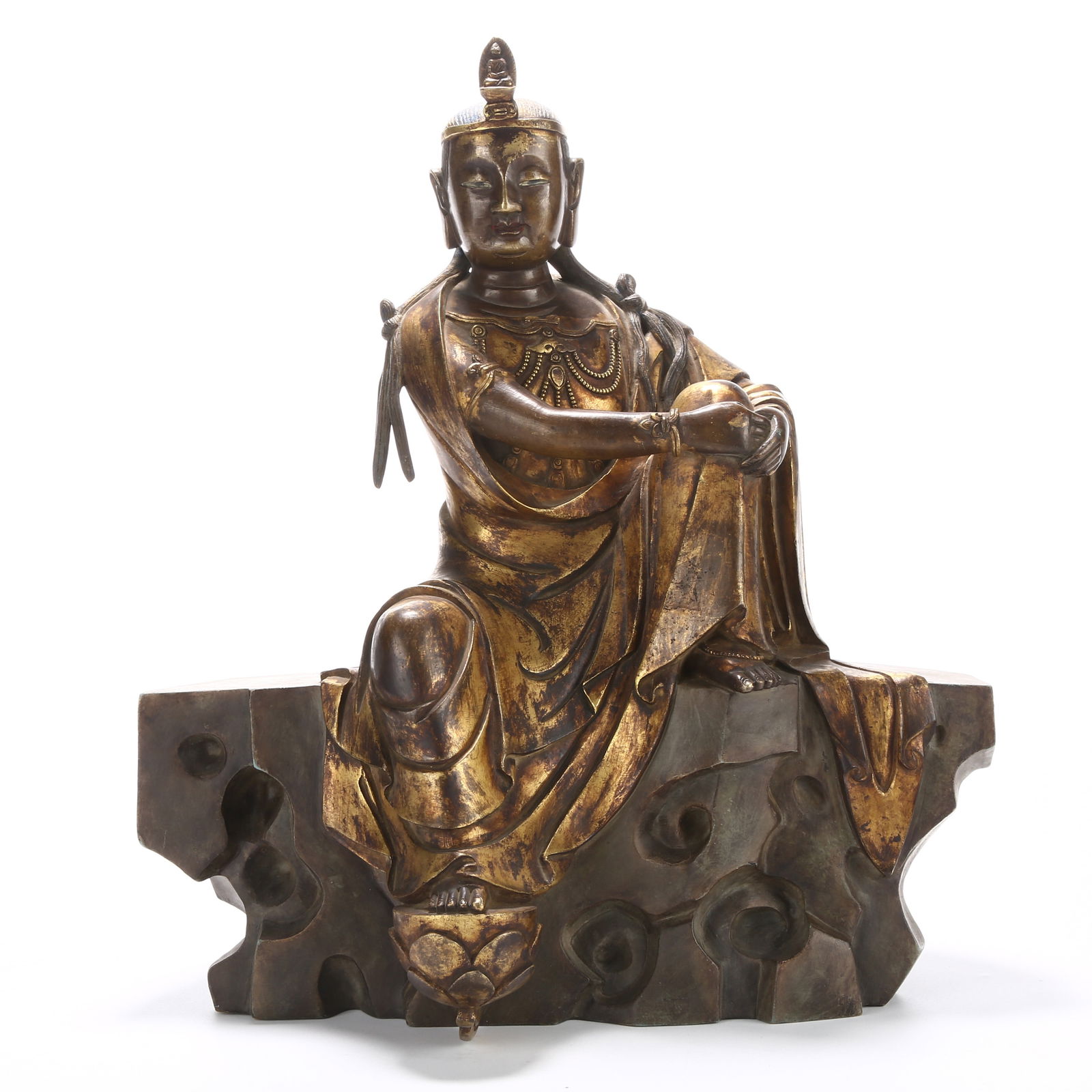 A GILT BRONZE WATER-MOON AVALOKITESHVARA STATUE: Gilt Bronze Water-Moon Avalokiteshvara Statue