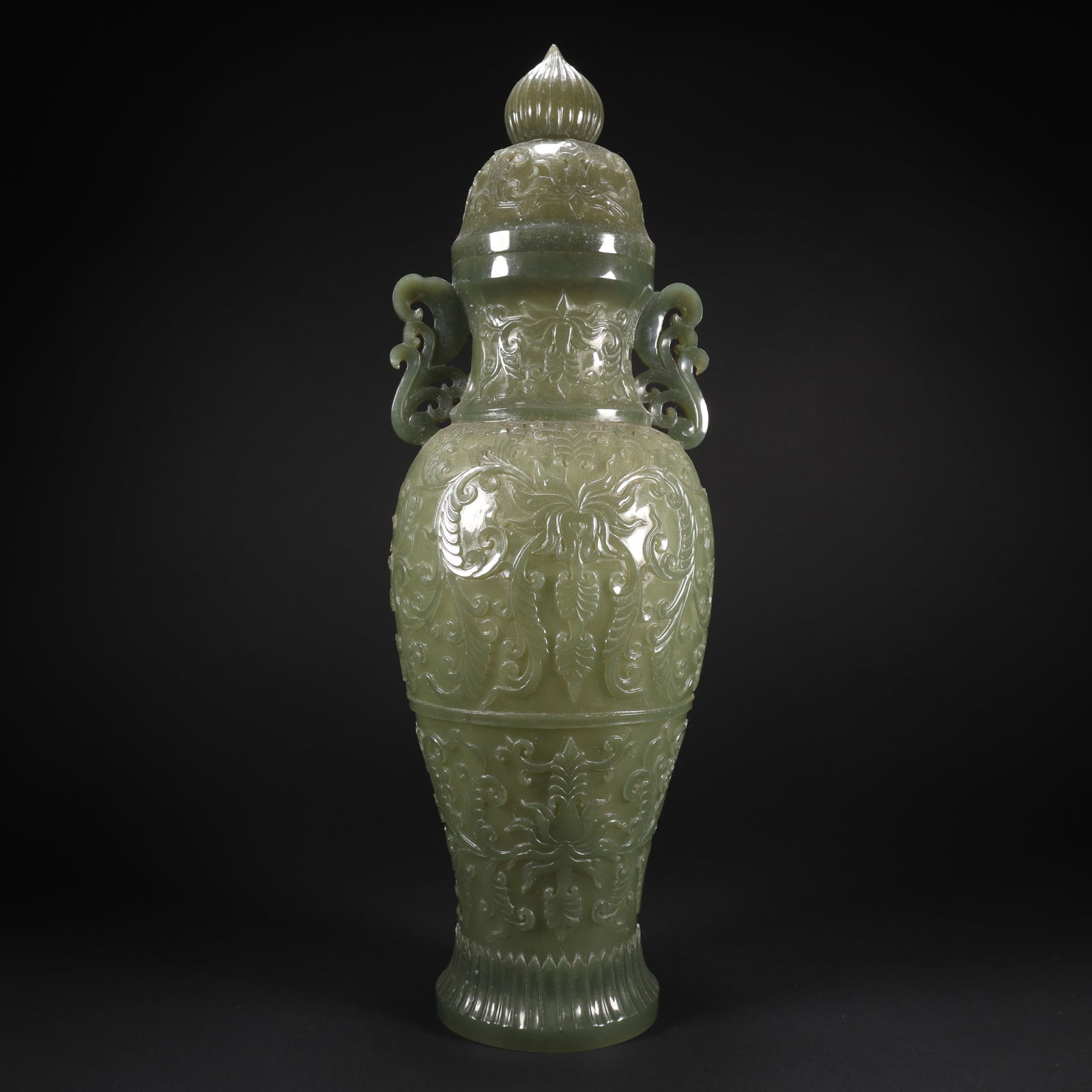 A HETIAN JADE FLORAL DOUBLE-HANDLED VASE (1 of 9)