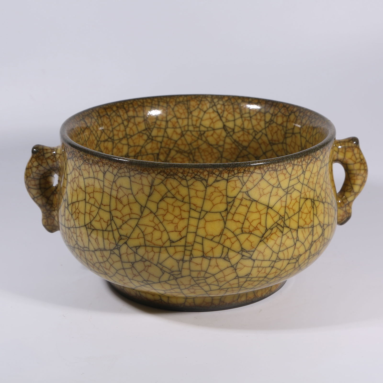 A GE WARE CENSER WITH DOUBLE HANDLES (1 of 10)