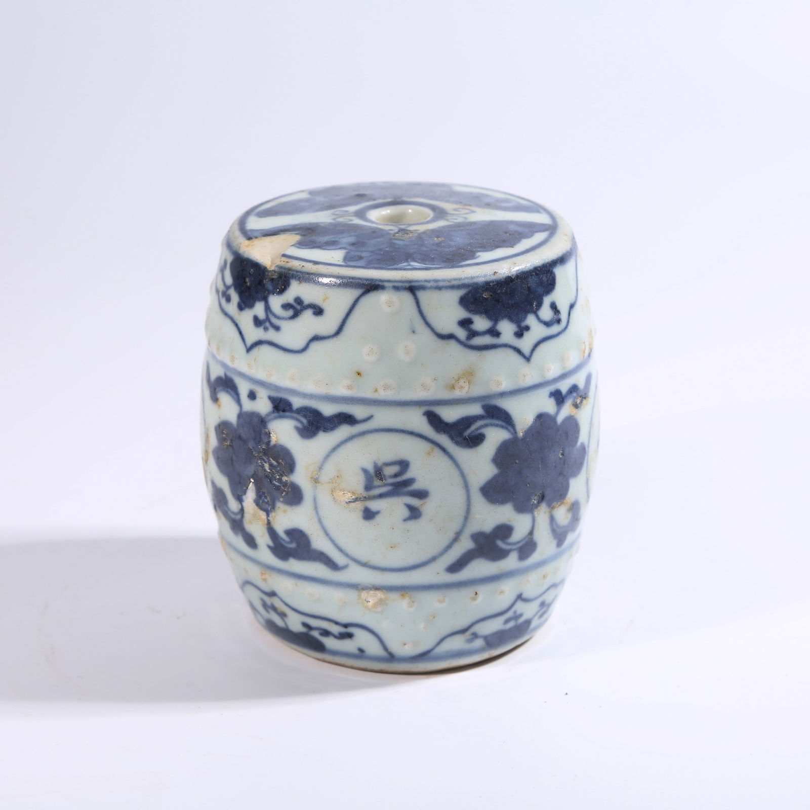 A BLUE-AND-WHITE SMALL DRUM STOOL WITH FLORAL PATTERN (1 of 9)