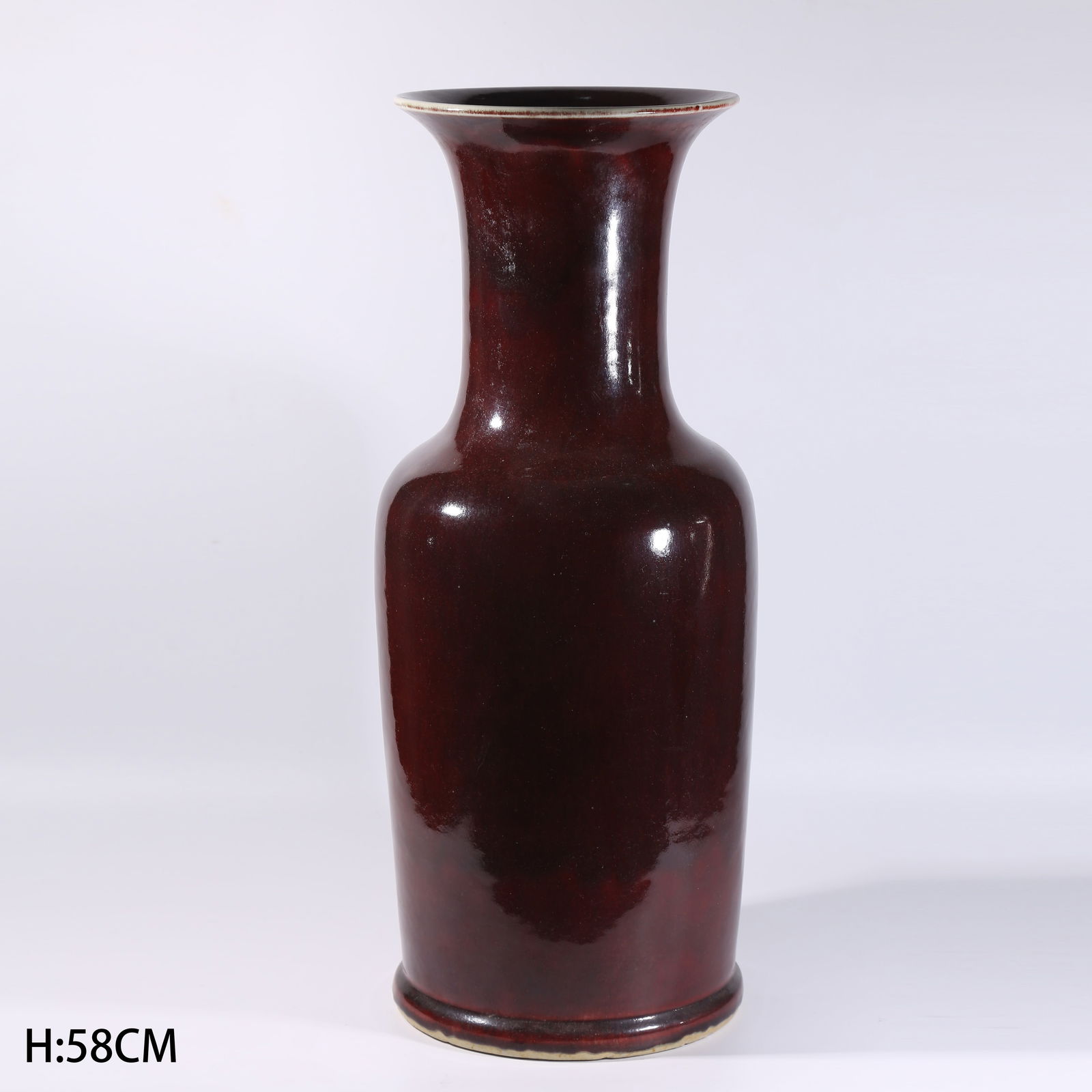 A LARGE UNDERGLAZE RED VASE (1 of 9)