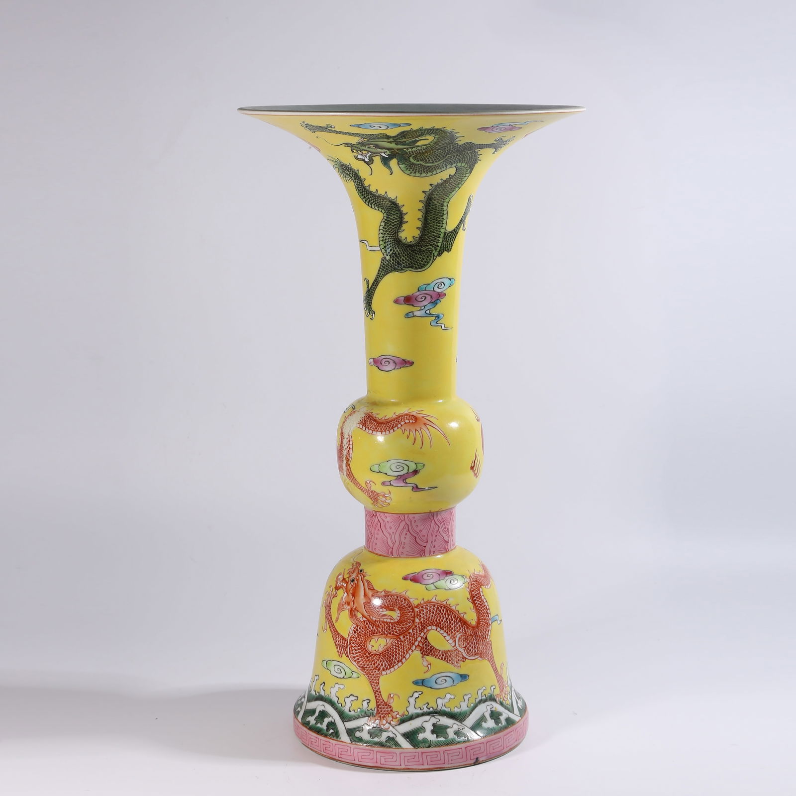 A YELLOW-GROUND FENCAI FLOWER GU WITH CLOUD-AND-DRAGON PATTERN (1 of 10)