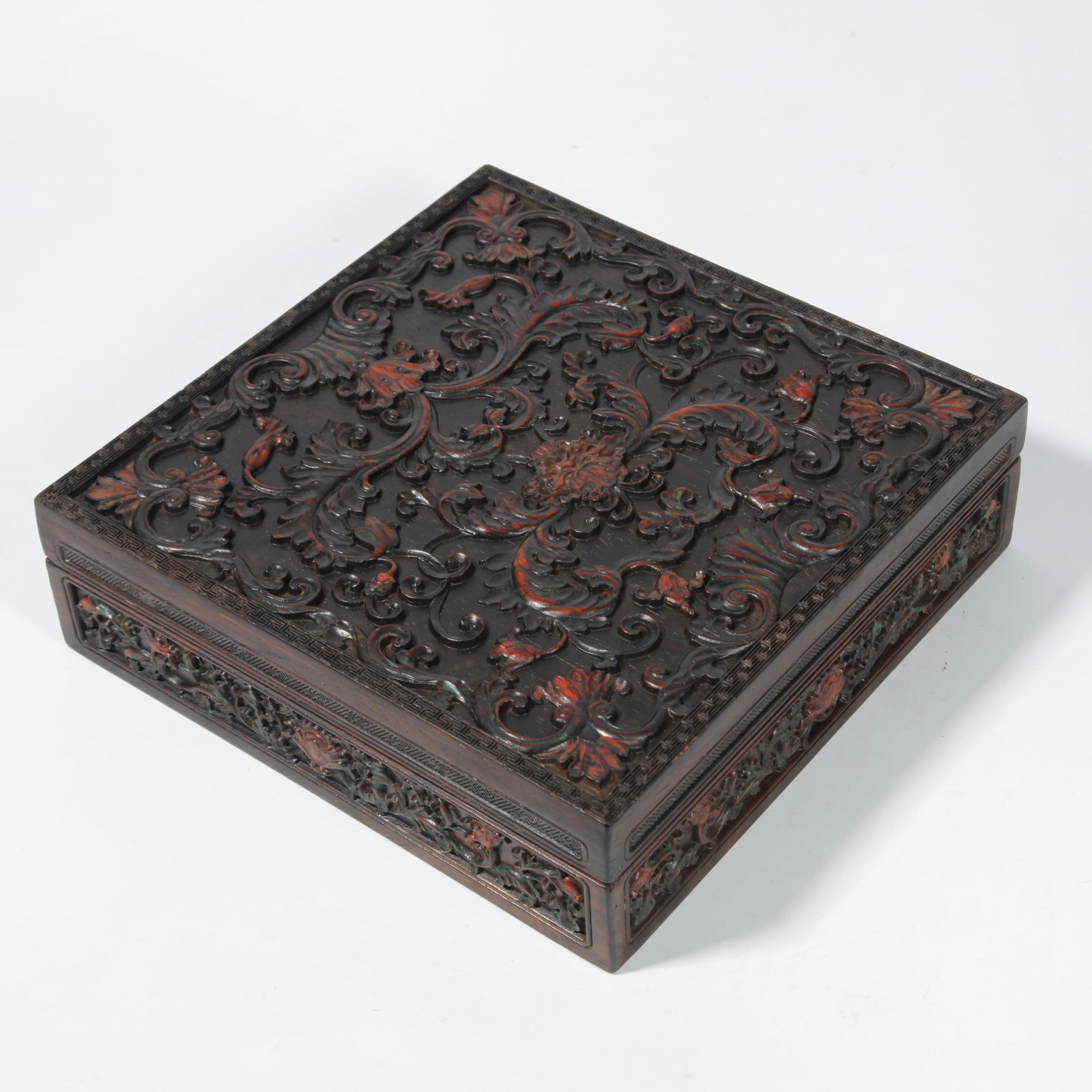 A ZITAN WOOD BOX WITH FLORAL CARVING (1 of 10)