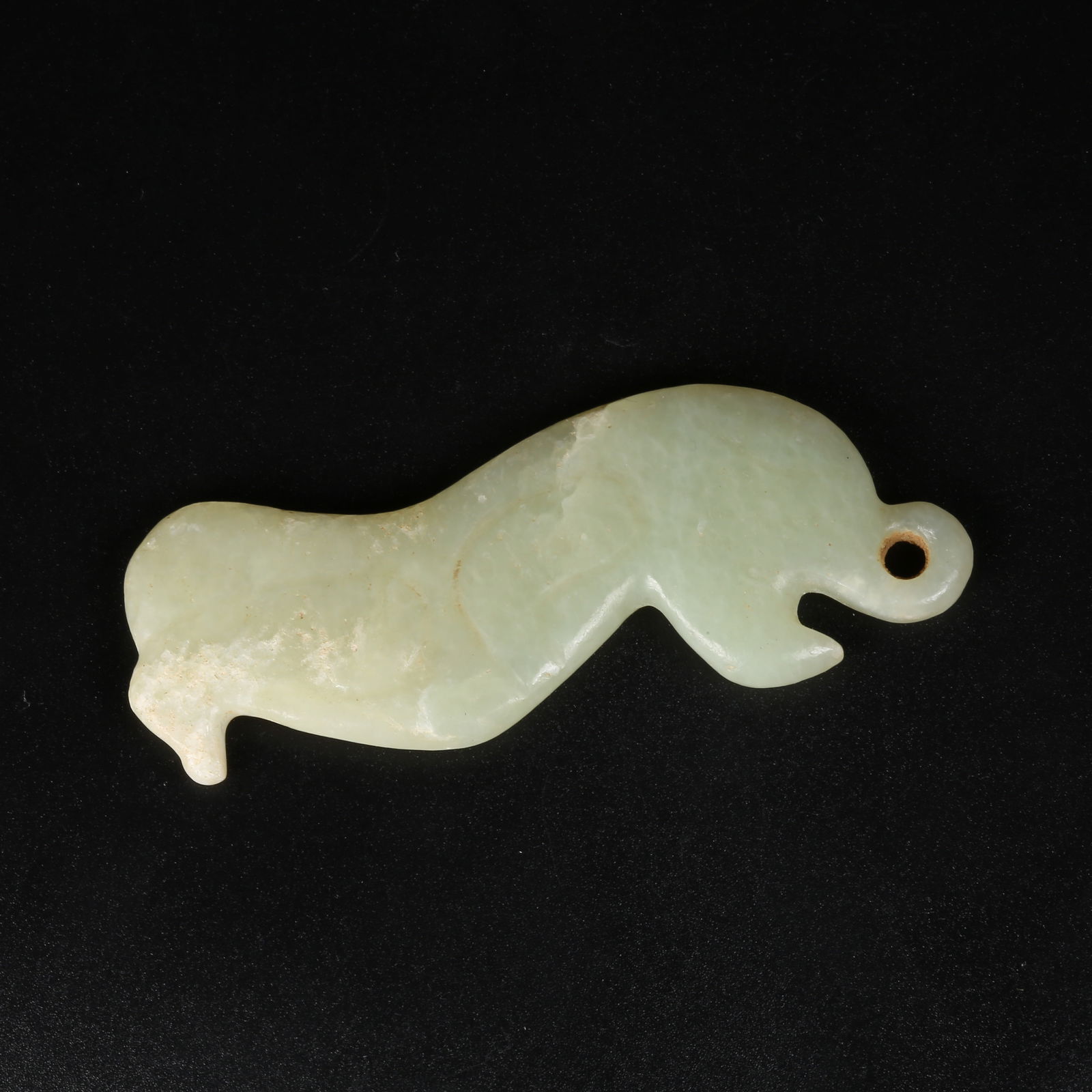 A ARCHAIC JADE AUSPICIOUS BEAST PENDANT (1 of 8)