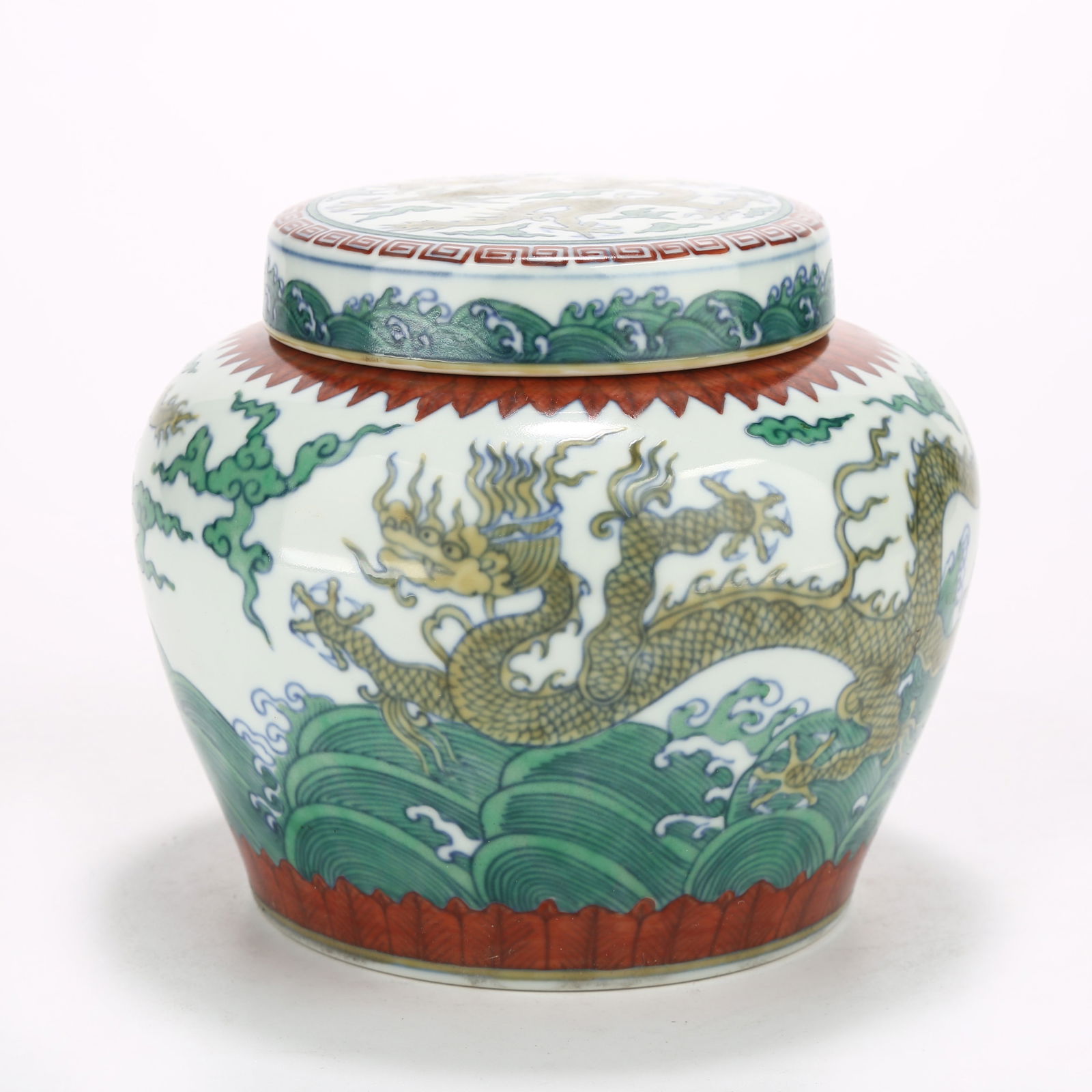 A DOUCAI SEA AND DRAGON MOTIF TIANZI JAR (1 of 10)