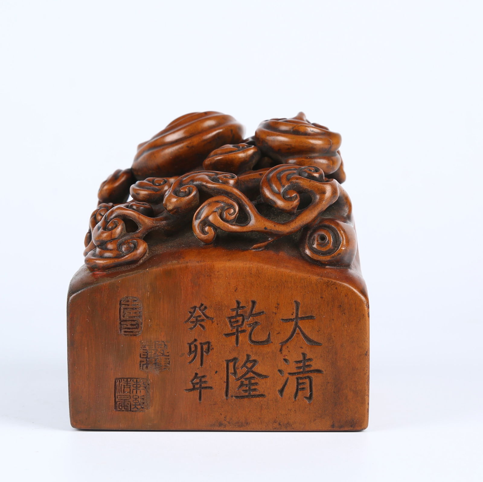 A SANDALWOOD CARVED LINGZHI SEAL (1 of 9)