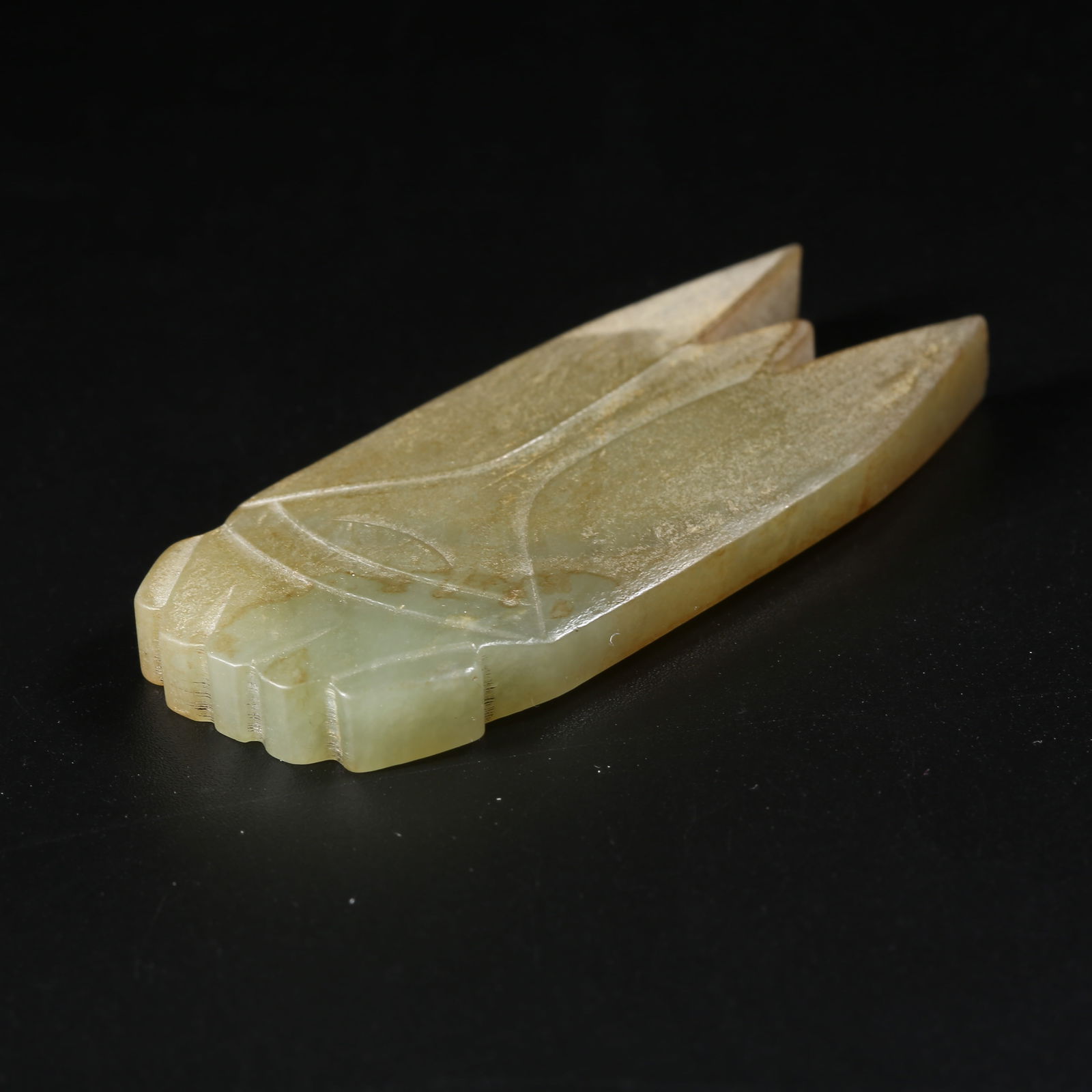 A ARCHAIC JADE CICADA (1 of 9)