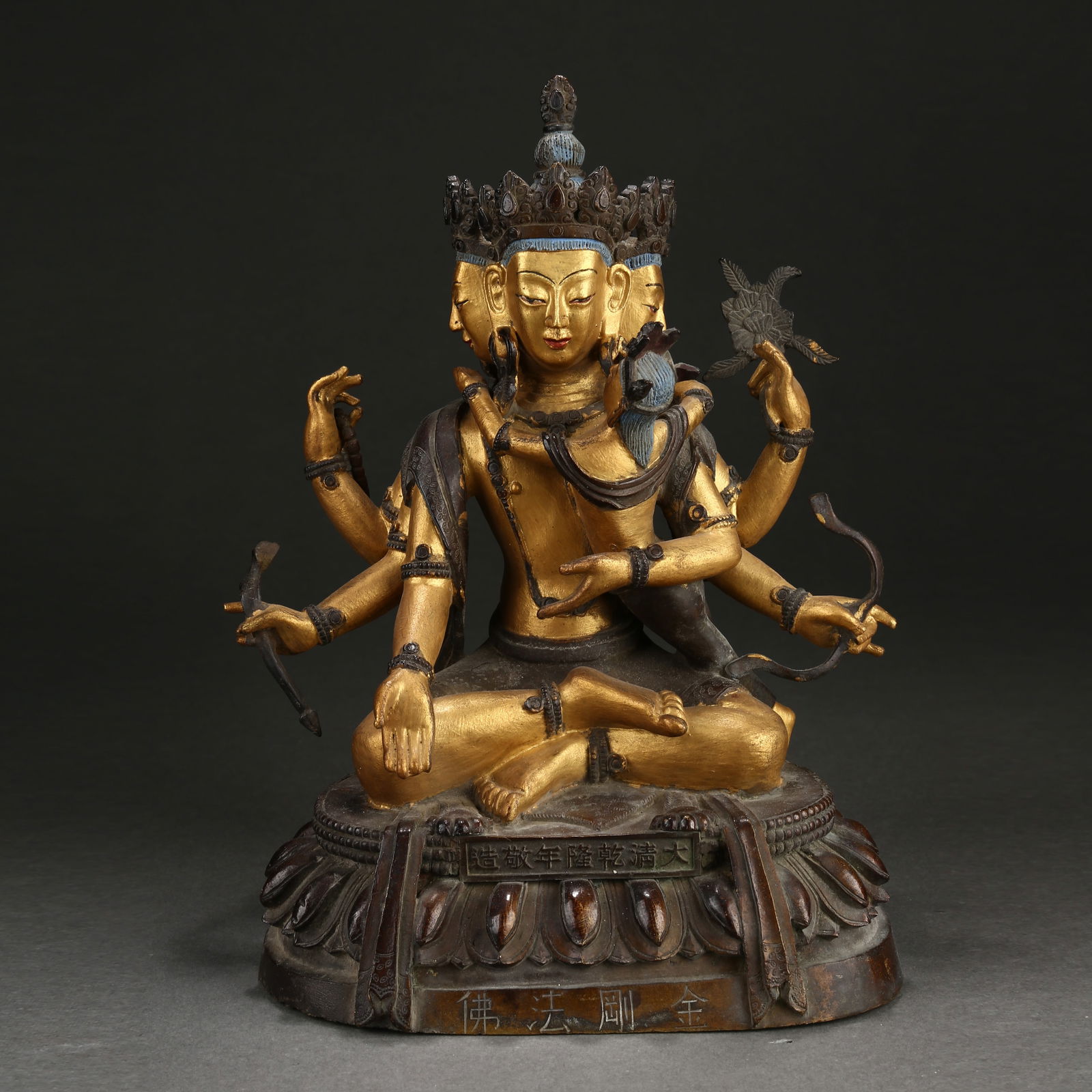 A GILDED BRONZE VAJRA DHARMA BUDDHA STATUE (1 of 12)
