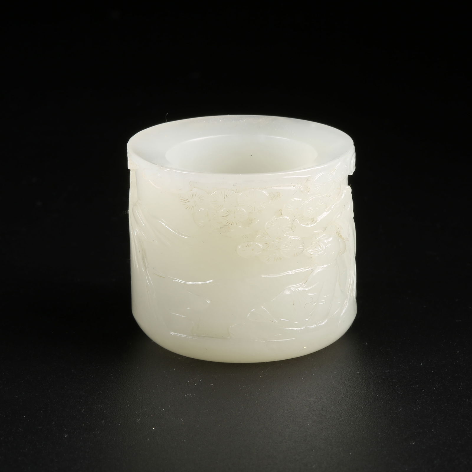 A HETIAN WHITE JADE THUMB RING WITH SCHOLAR UNDER PINE TREE SCENE (1 of 9)