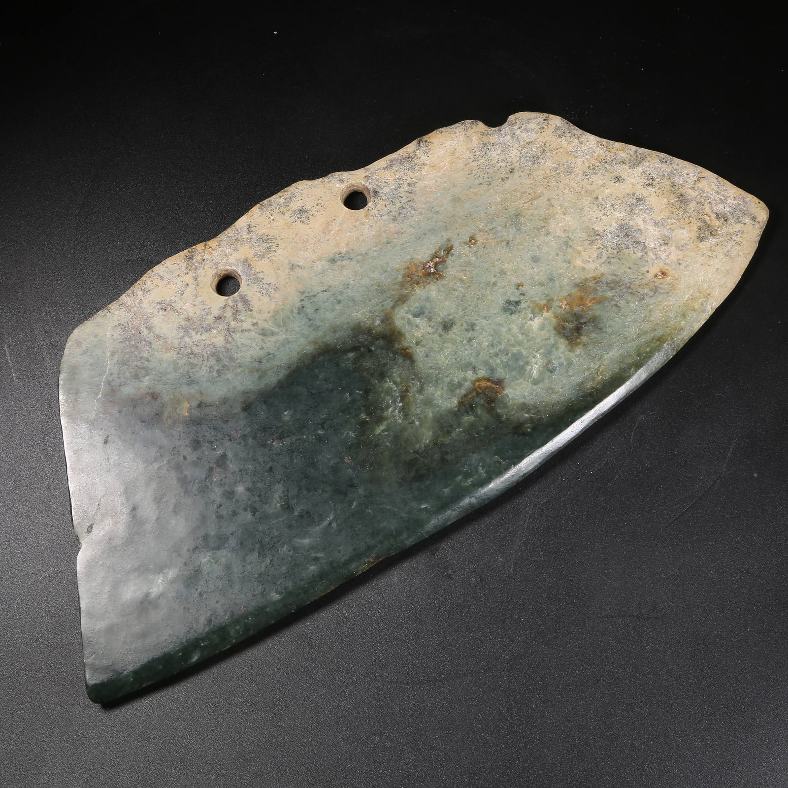 A HONGSHAN CULTURE ARCHAIC JADE THREE-HOLED KNIFE (1 of 9)