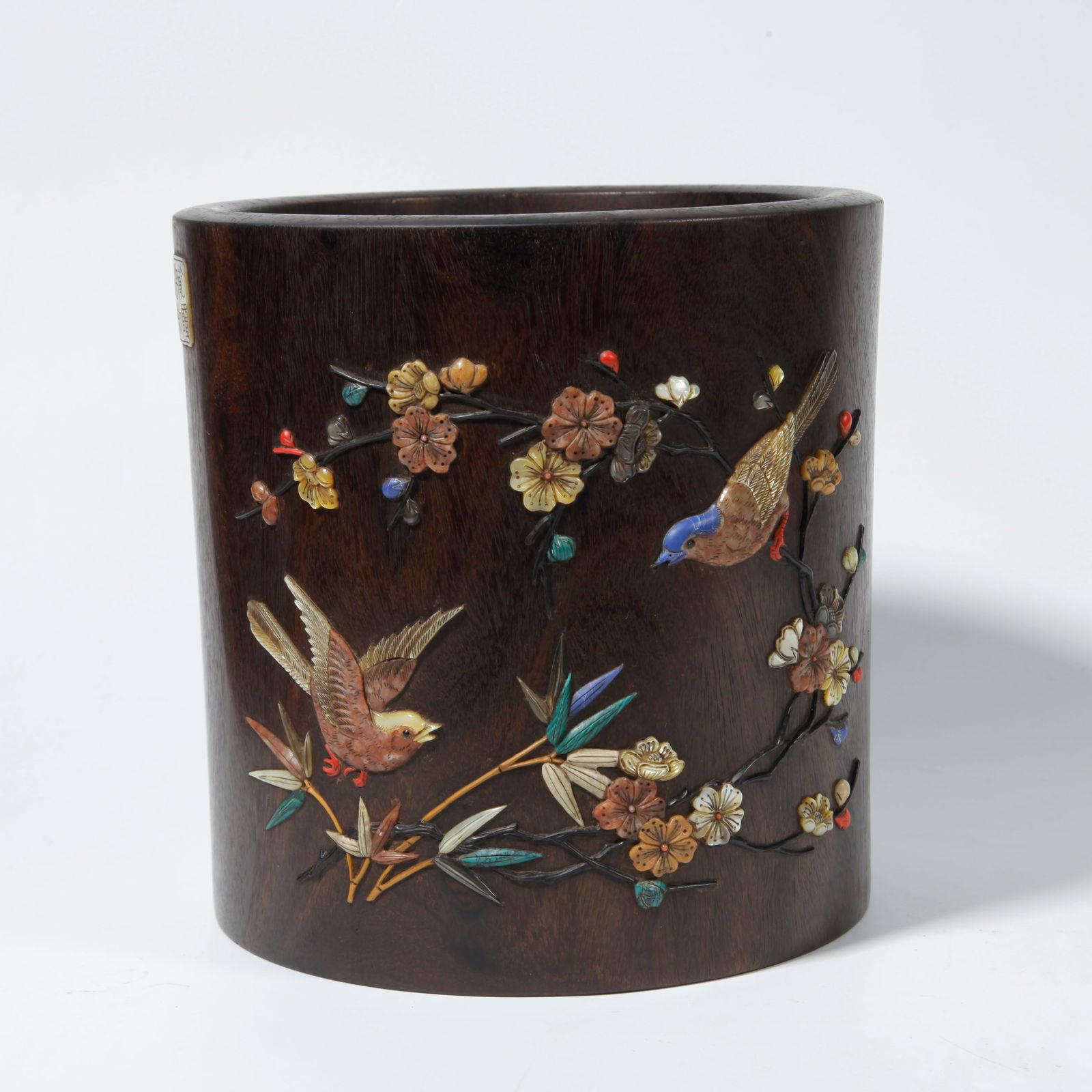 A ZITAN WOOD BRUSH HOLDER WITH HUNDRED TREASURES INLAY AND FLOWER-BIRD DESIGN (1 of 9)
