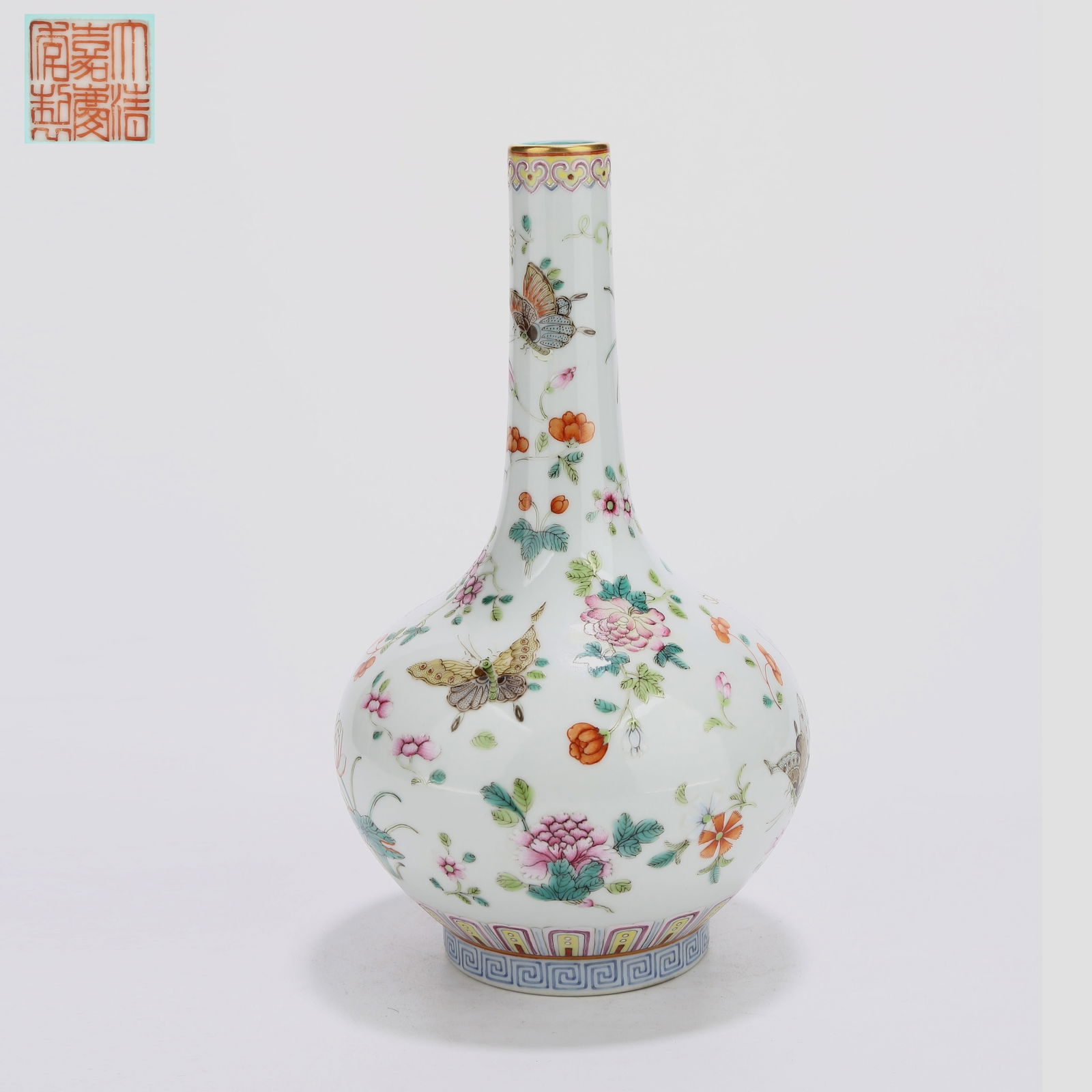 A FAMILLE ROSE LONG-NECK VASE WITH FLOWER AND BUTTERFLY DESIGN (1 of 9)