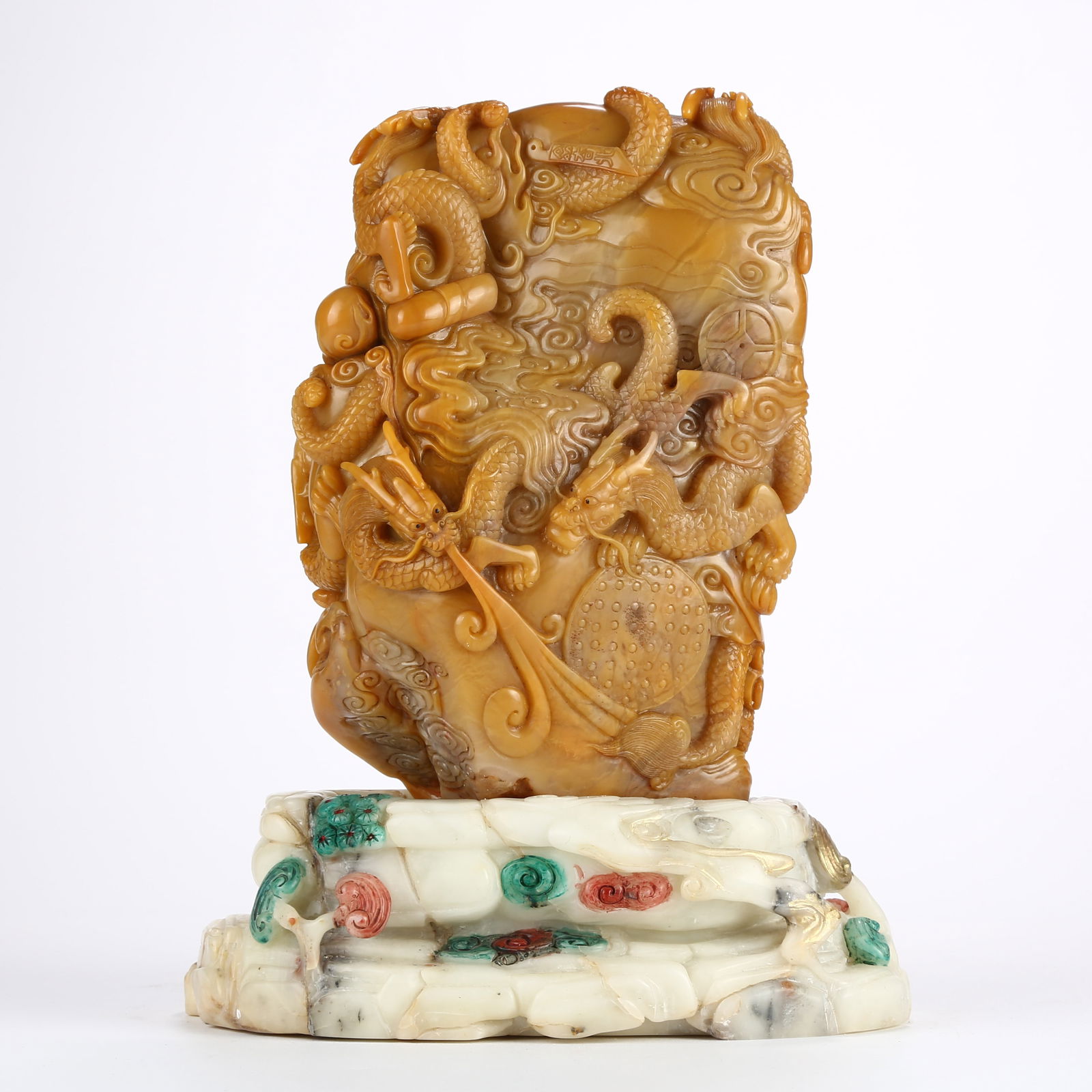 A SHOUSHAN TIANHUANG STONE LARGE DRAGON-PATTERNED SEAL WITH BASE: Shoushan Tianhuang Stone Large Dragon-patterned Seal with Base