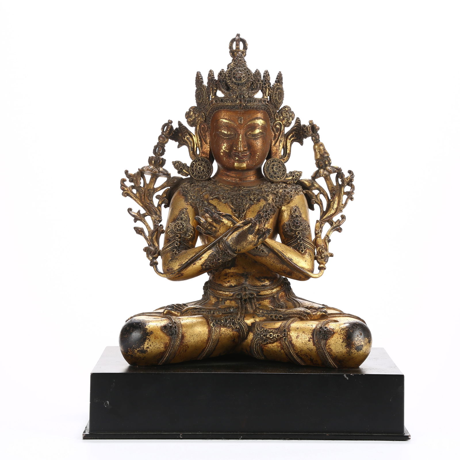 A GILT BRONZE VAJRADHARA STATUE (1 of 8)