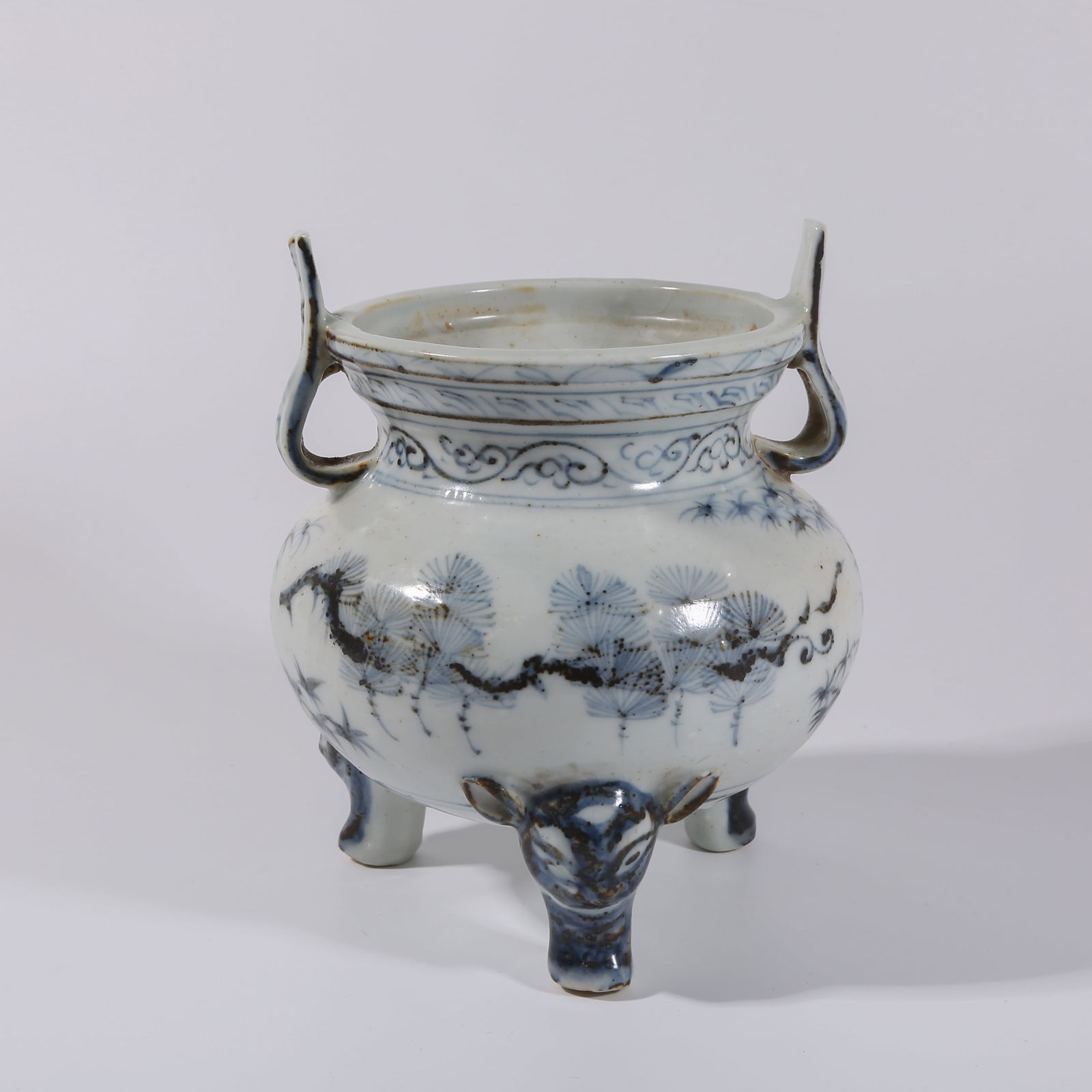 A BLUE-AND-WHITE TRIPOD CENSER WITH "THREE FRIENDS OF WINTER" MOTIF AND UPRIGHT LOOP HANDLES (1 of 9)