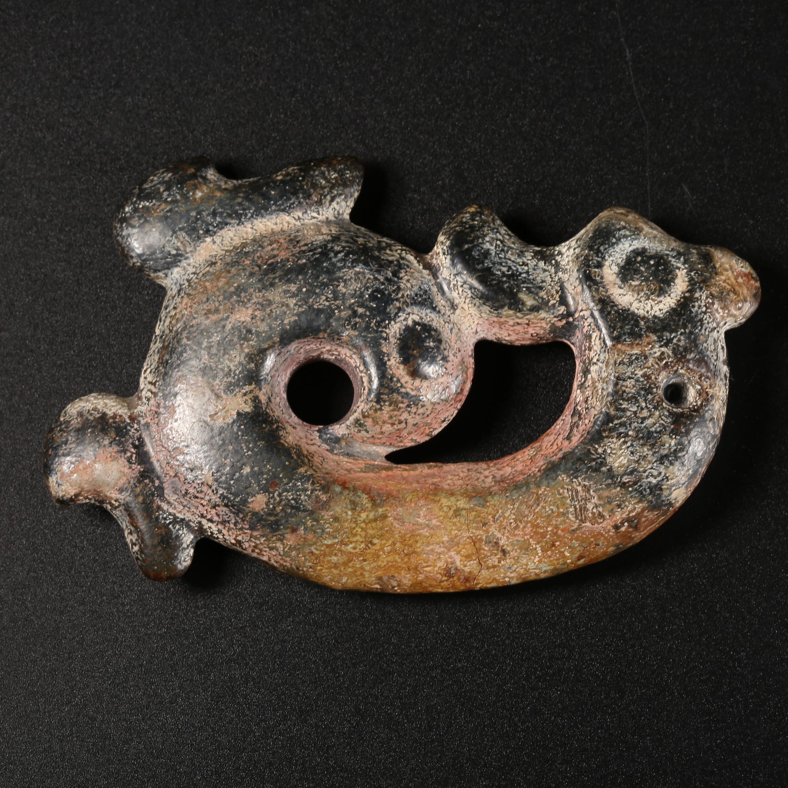 A ARCHAIC JADE AUSPICIOUS BEAST PENDANT (1 of 8)