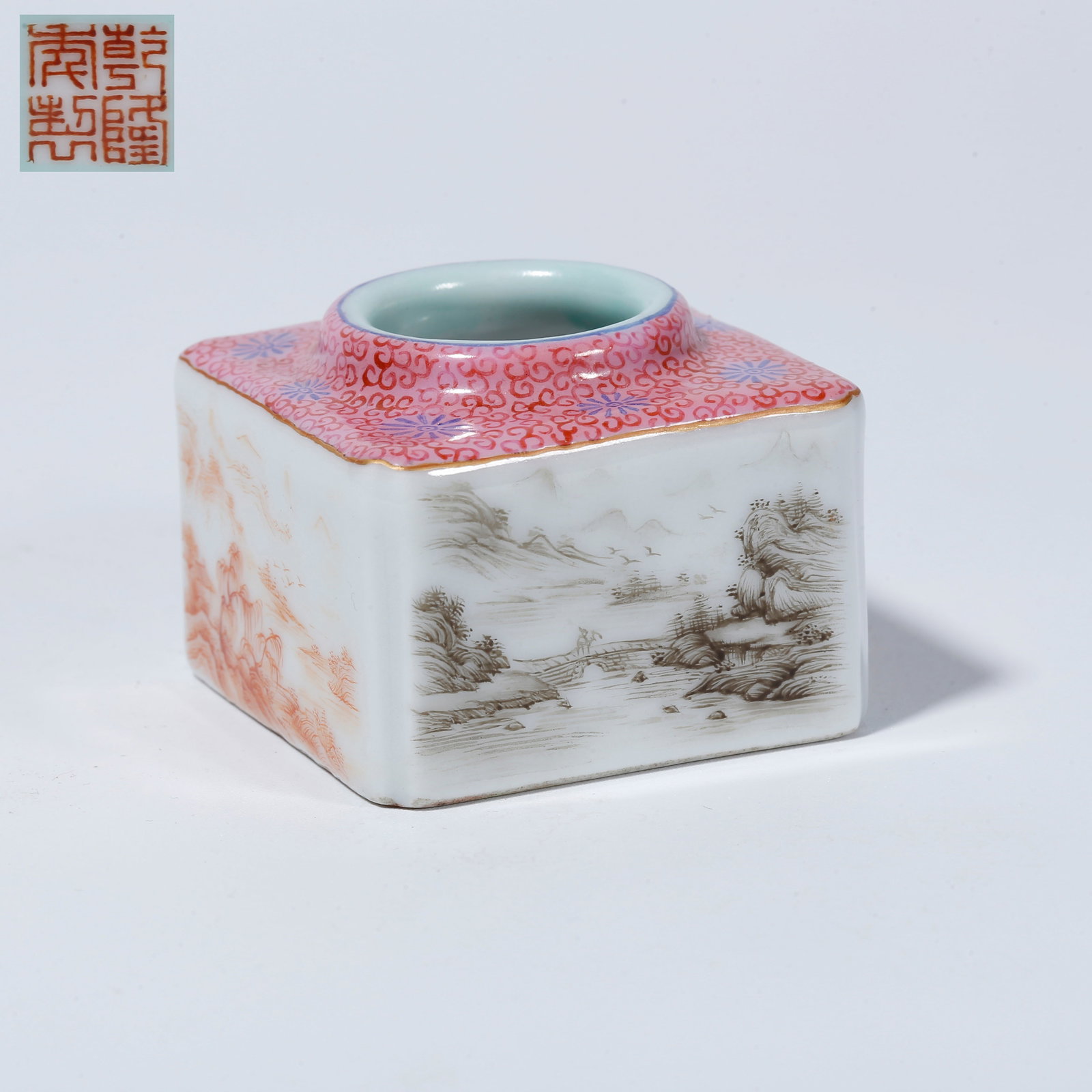 A INK-DECORATED LANDSCAPE INKSTONE WATER DROPPER (1 of 9)