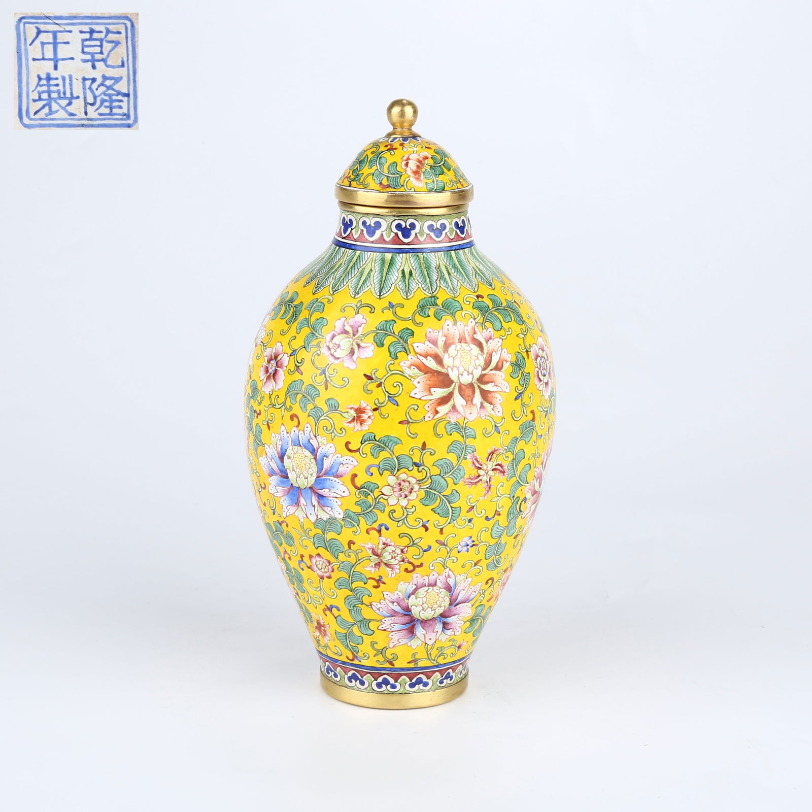 A CLOISONNÉ ENAMEL LIDDED JAR WITH SCROLLING FLORAL DESIGN (1 of 9)