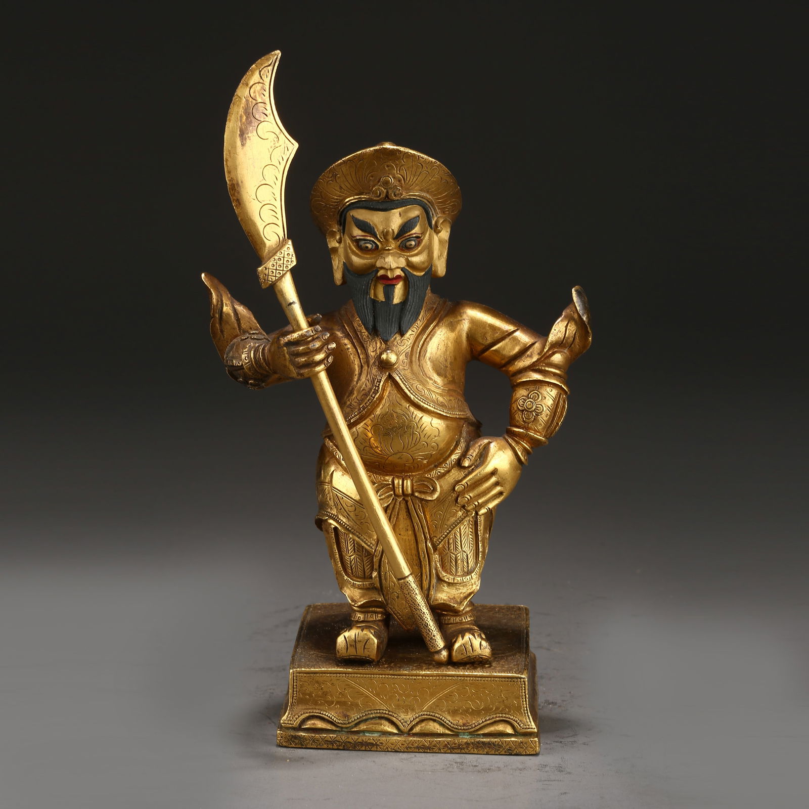 A GILT BRONZE STATUE OF GENERAL ZHOU CANG (1 of 10)