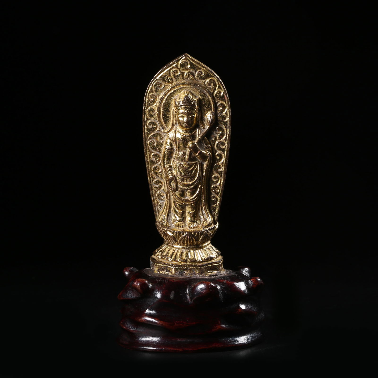 A GILDED BRONZE LOTUS-HAND AVALOKITESHVARA (1 of 7)