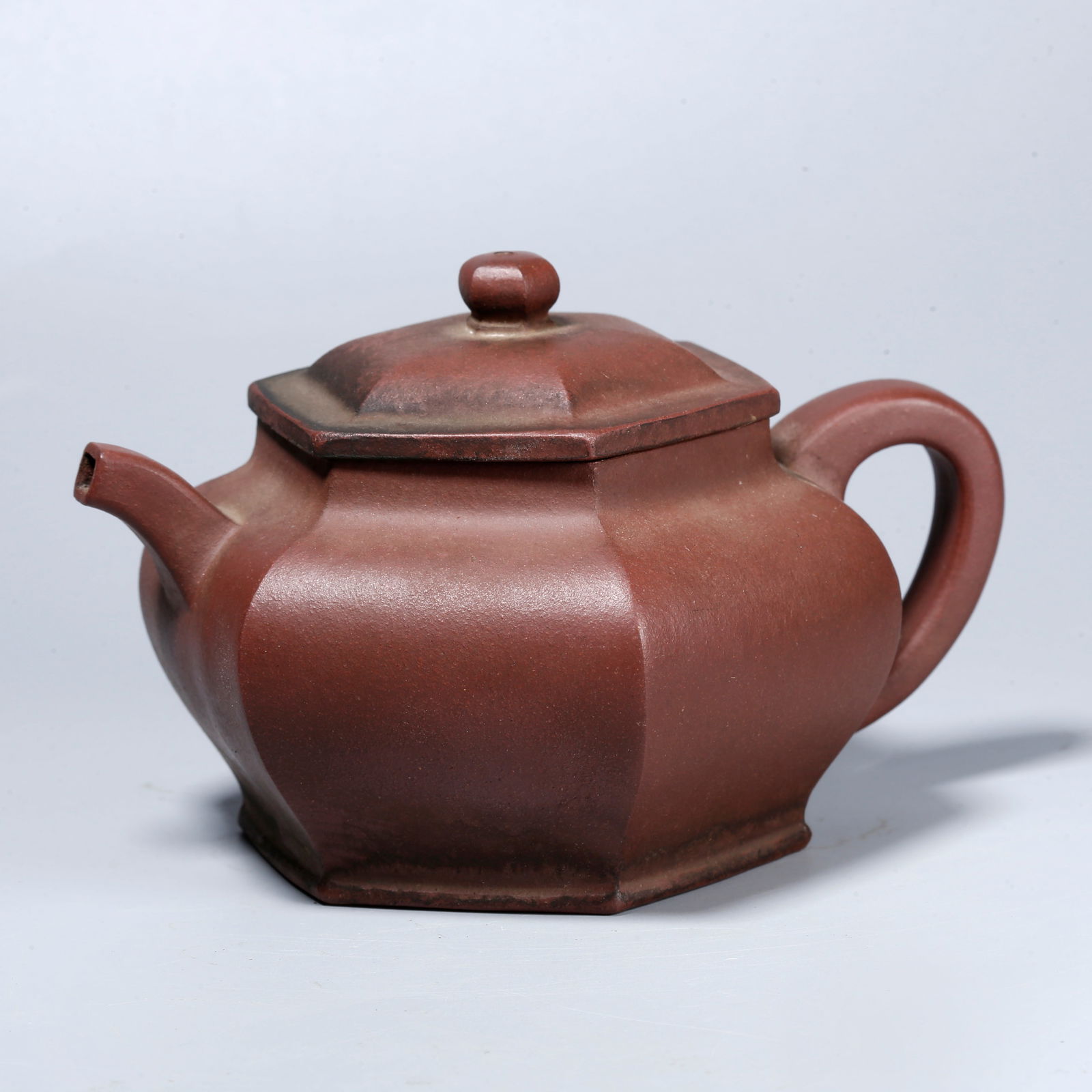 A ZISHA CARVED EWER (1 of 9)