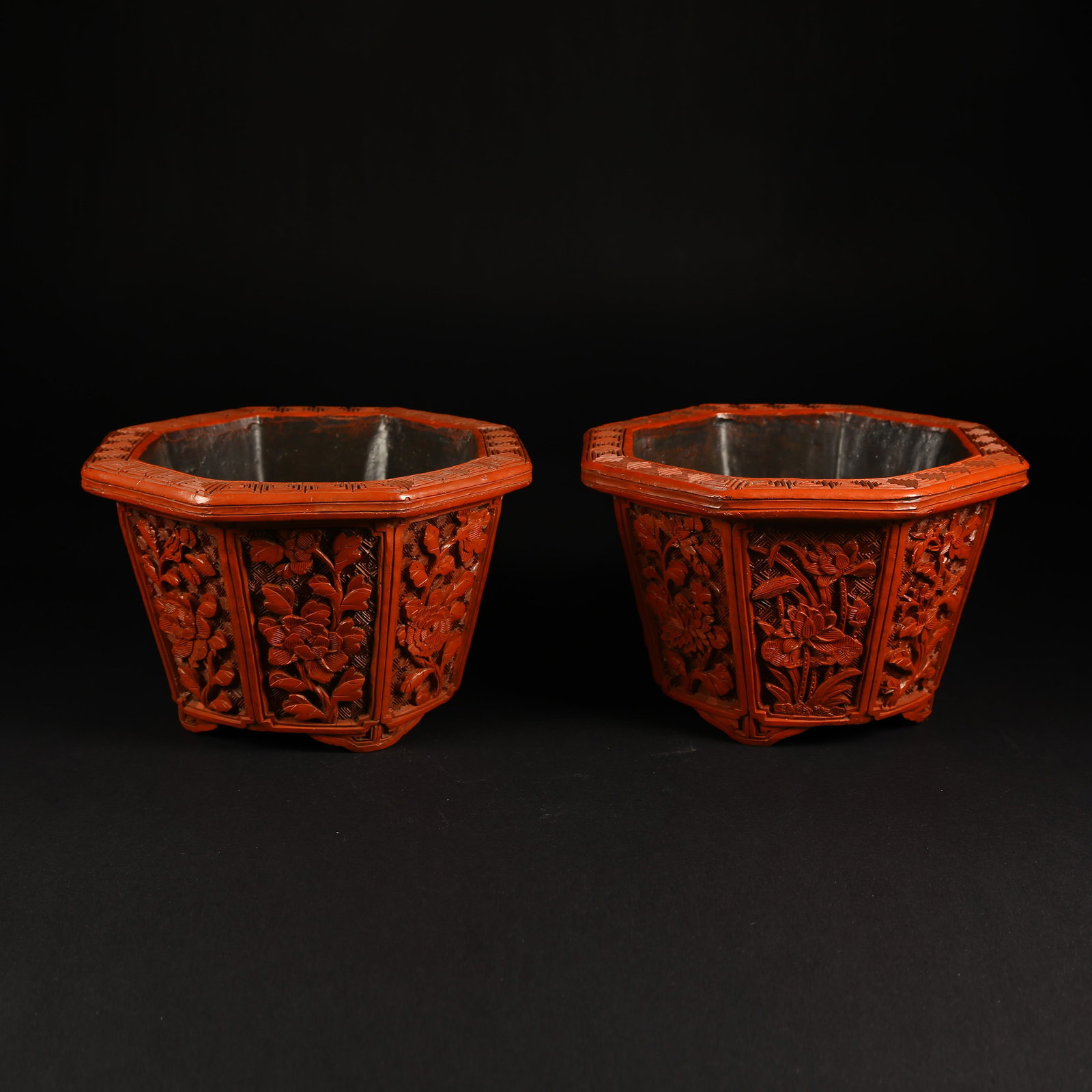 A A SET OF RED-LACQUER NARCISSUS PLANTERS WITH FLORAL DECORATION: A Set of Red-Lacquer Narcissus Planters with Floral Decoration