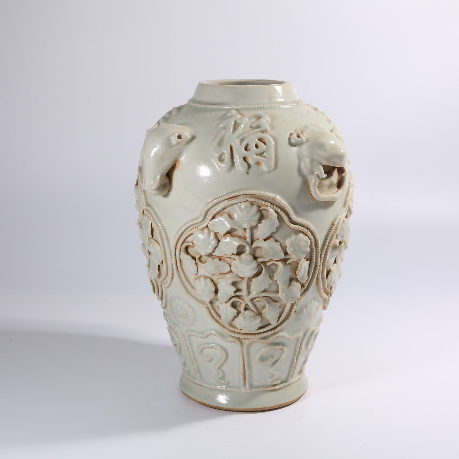 A BLUE-AND-WHITE PORCELAIN FUSHOU VASE WITH APPLIED FLORAL DECORATION (1 of 9)