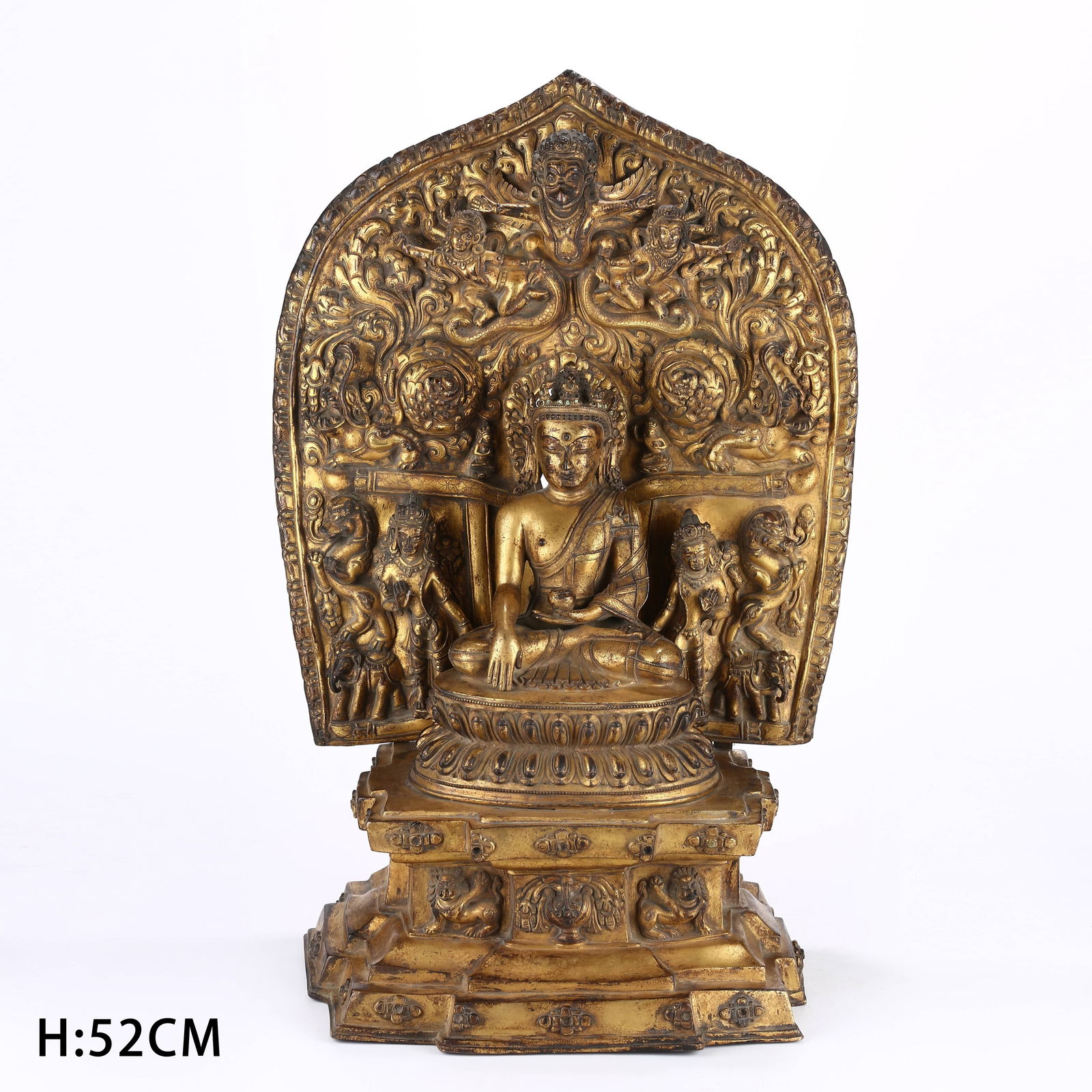 A GILT BRONZE CROWNED SHAKYAMUNI BUDDHA STATUE: Gilt Bronze Crowned Shakyamuni Buddha Statue