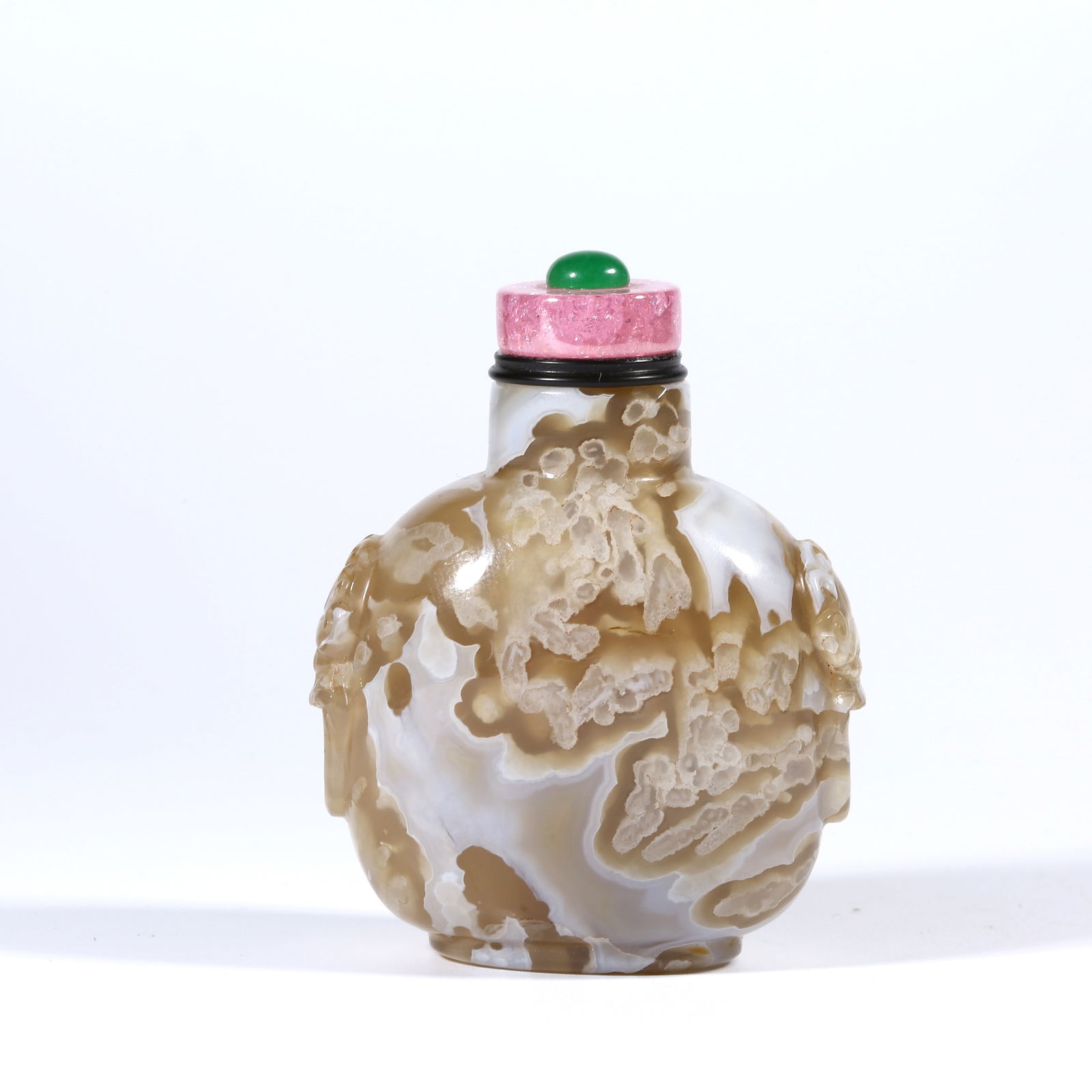 A AGATE SNUFF BOTTLE (1 of 9)
