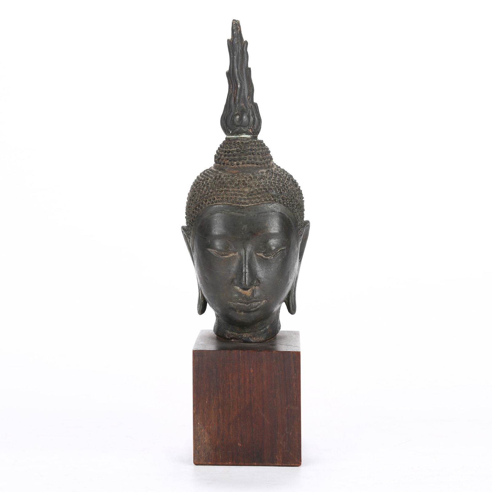 A BRONZE BUDDHA HEAD (1 of 8)