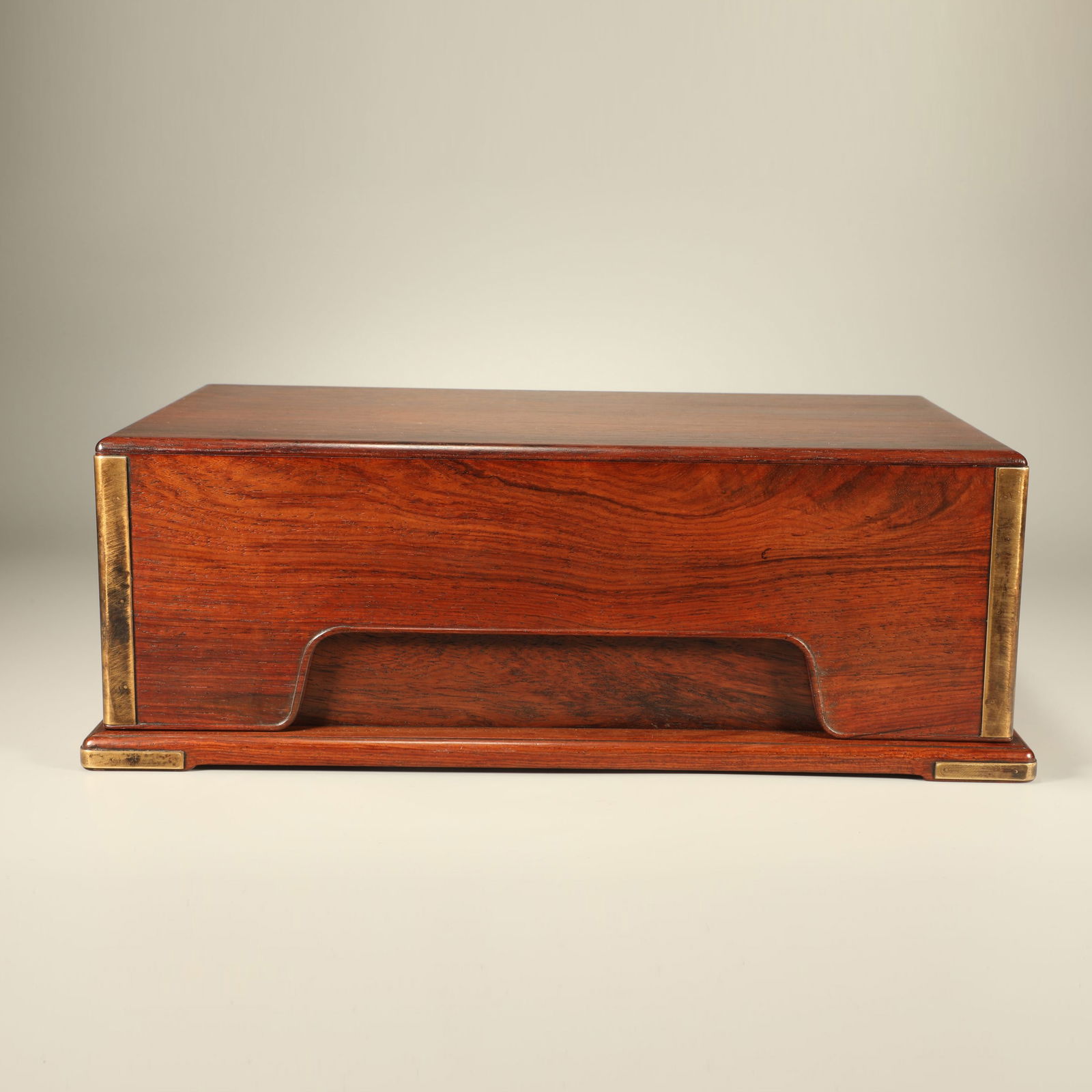 A HUANGHUALI WOOD SCHOLAR'S COVERED BOX WITH METAL CORNER MOUNTS (1 of 7)