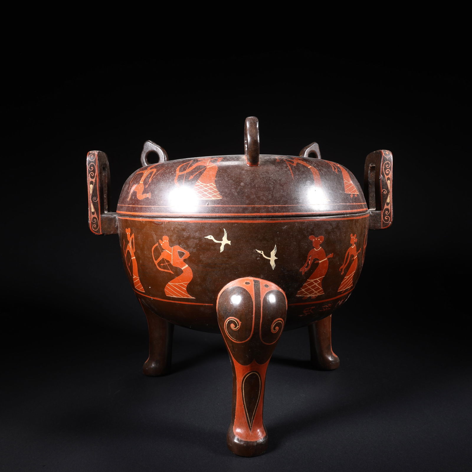 A LACQUERWARE COVERED CIRCULAR DING WITH ARCHER WARRIOR FIGURE (1 of 9)